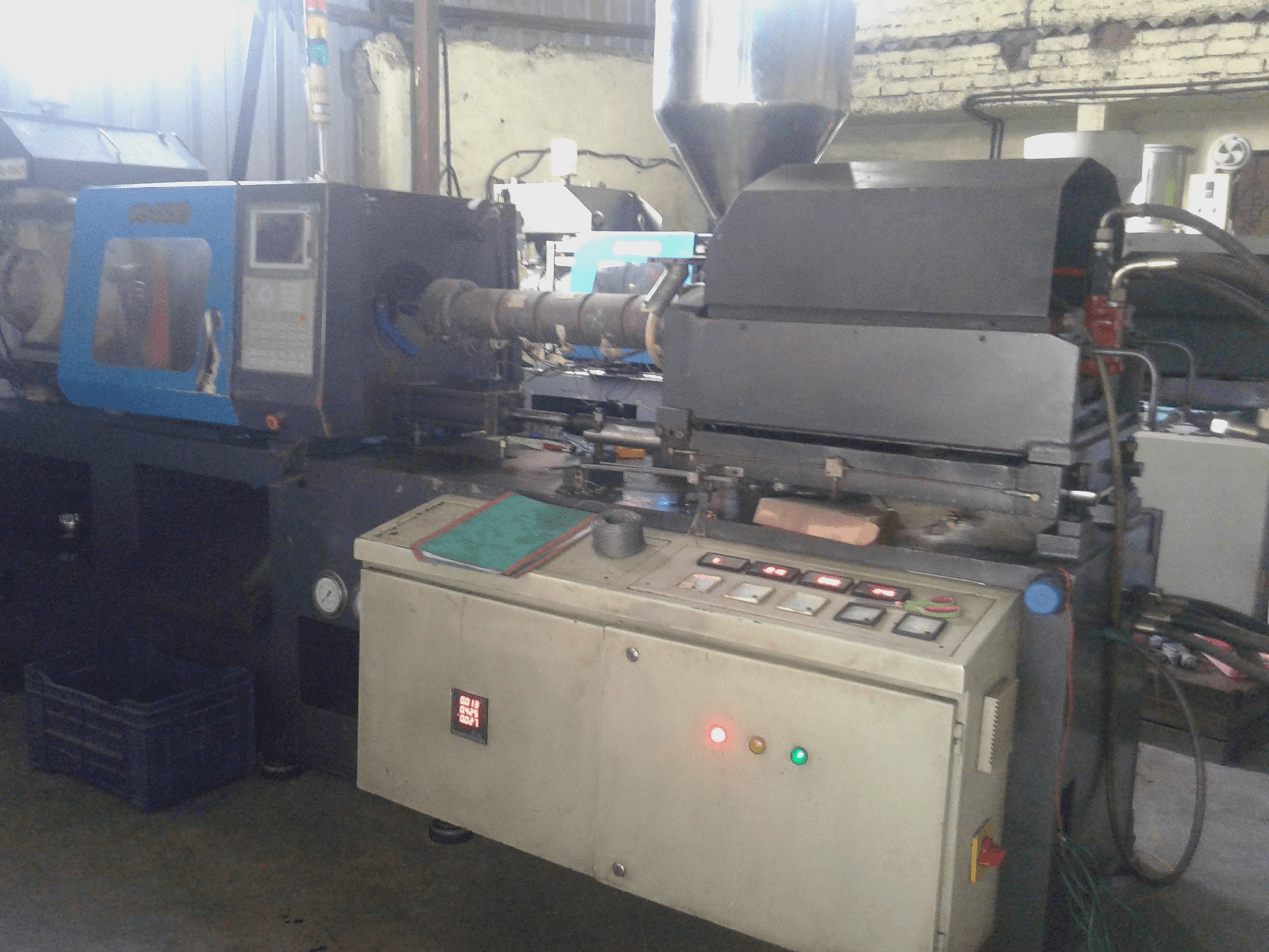 Flu-tech Mašinos dešinės pusės vaizdasIMS 85