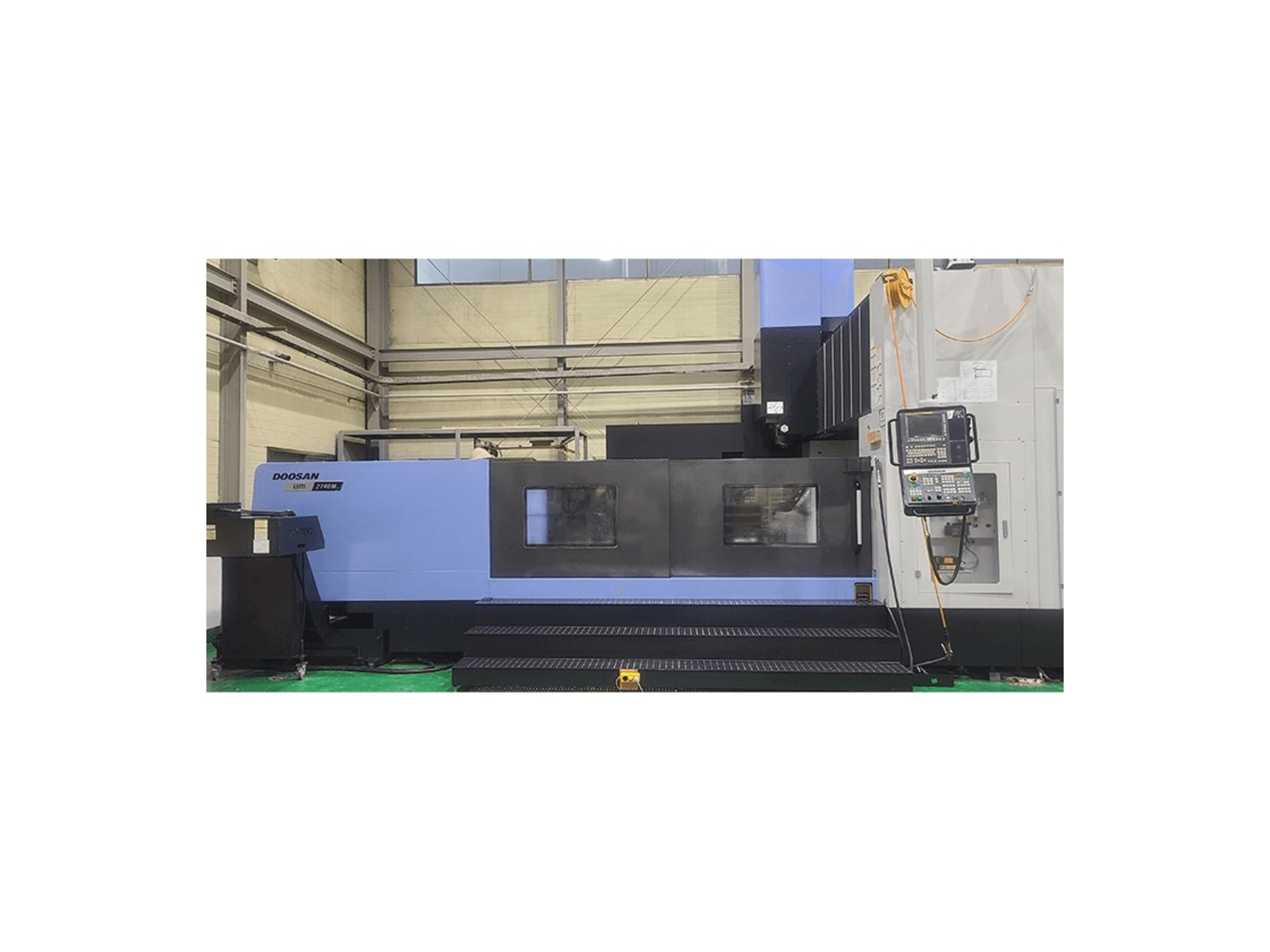 Doosan BM 2740M Mašinos vaizdas iš priekio