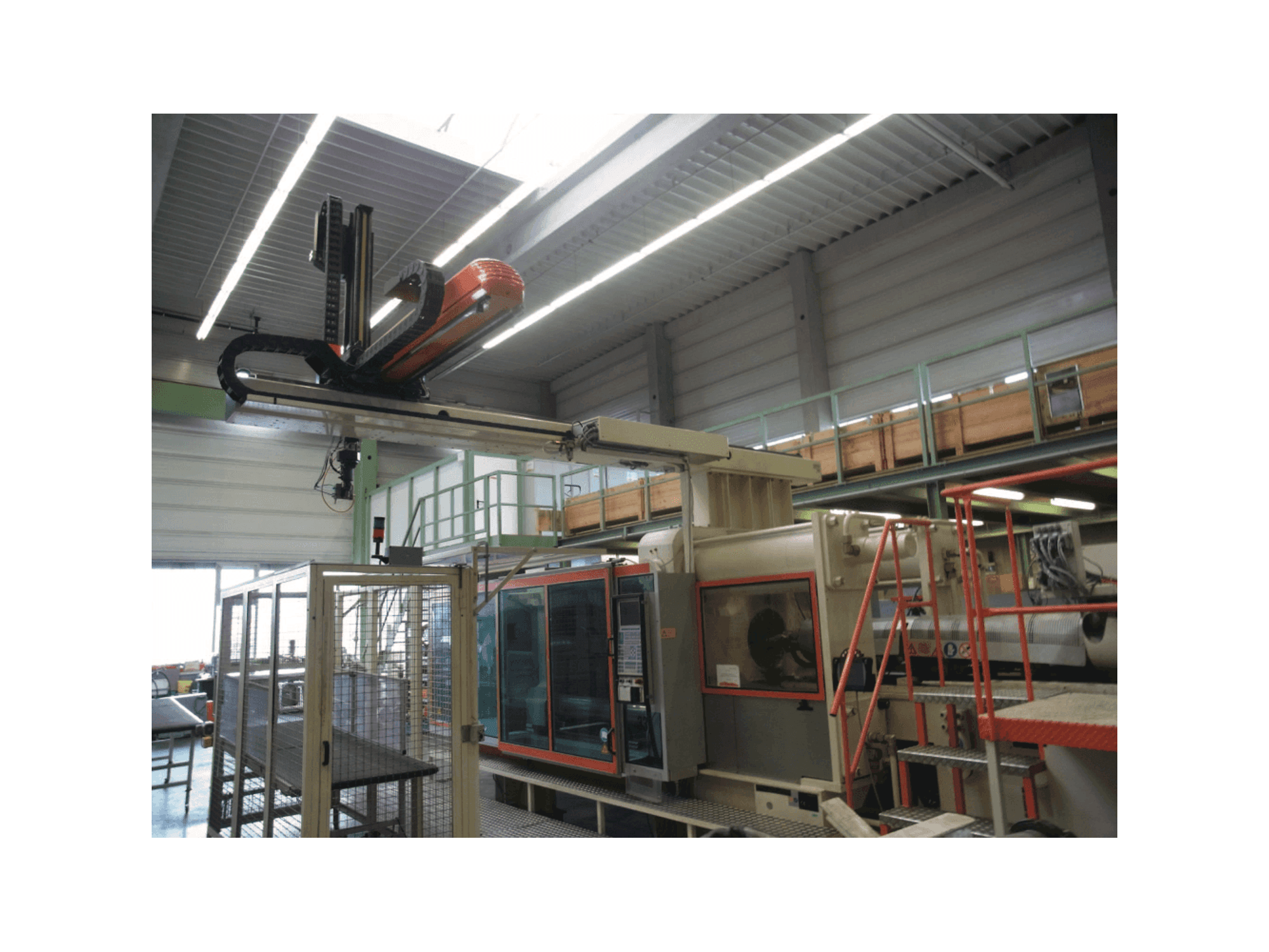 Krauss Maffei 650-6100 CM Mašinos vaizdas iš priekio