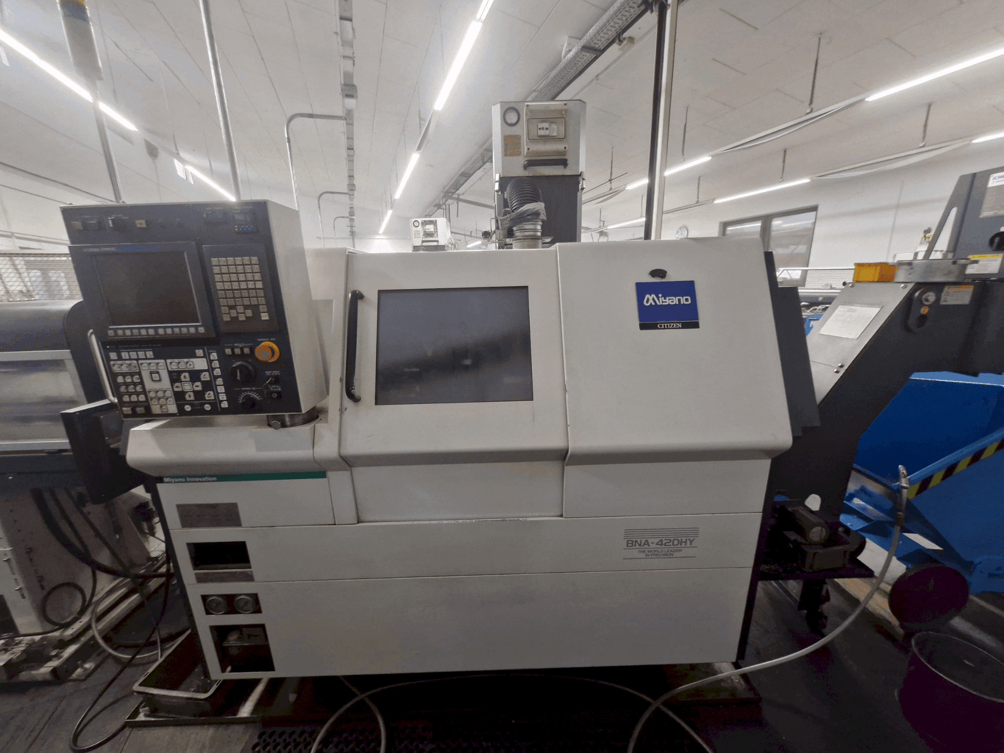 Miyano BNA-42DHY Mašinos vaizdas iš priekio