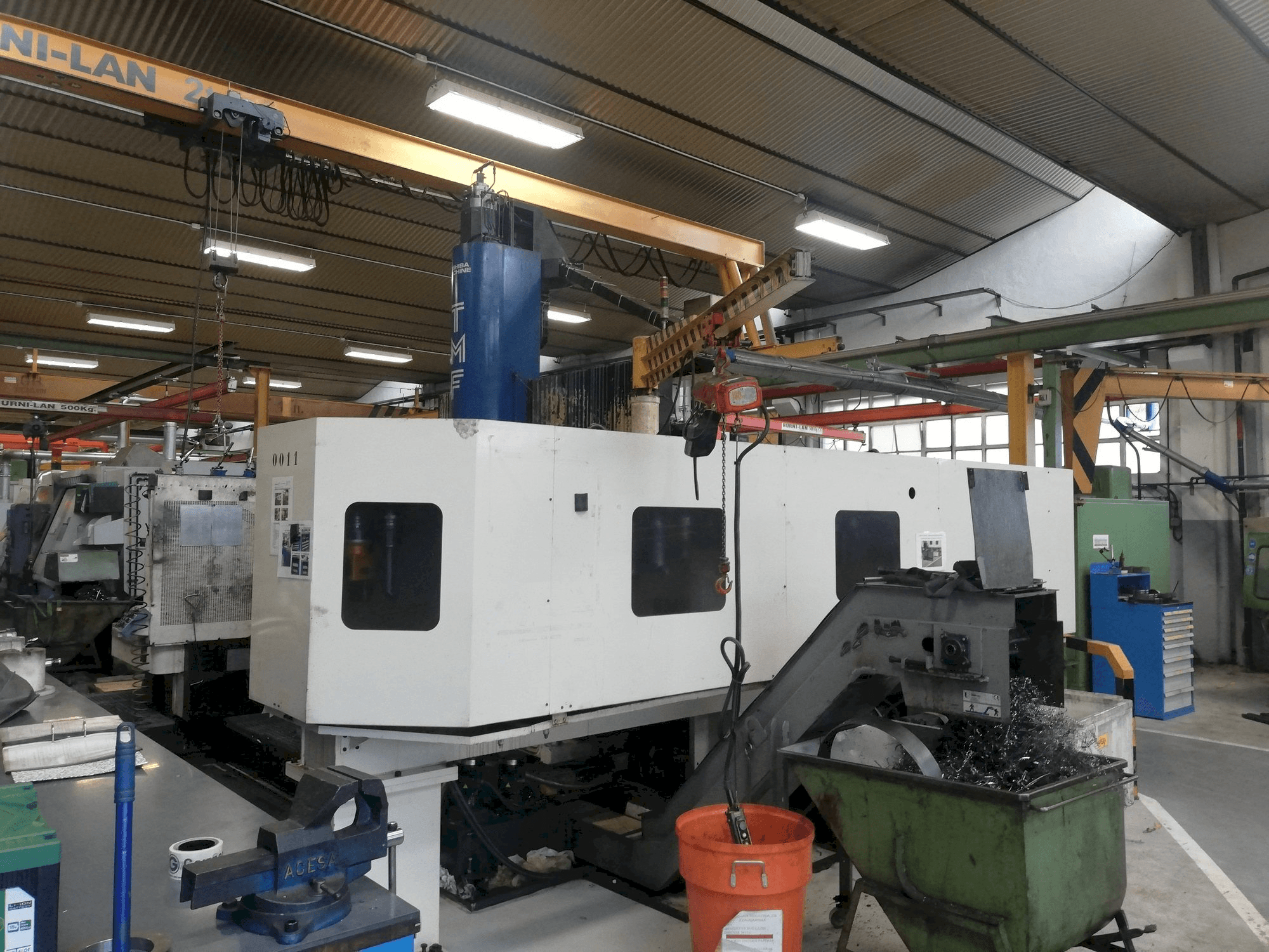 Toshiba TMF-10 Mašinos vaizdas iš priekio