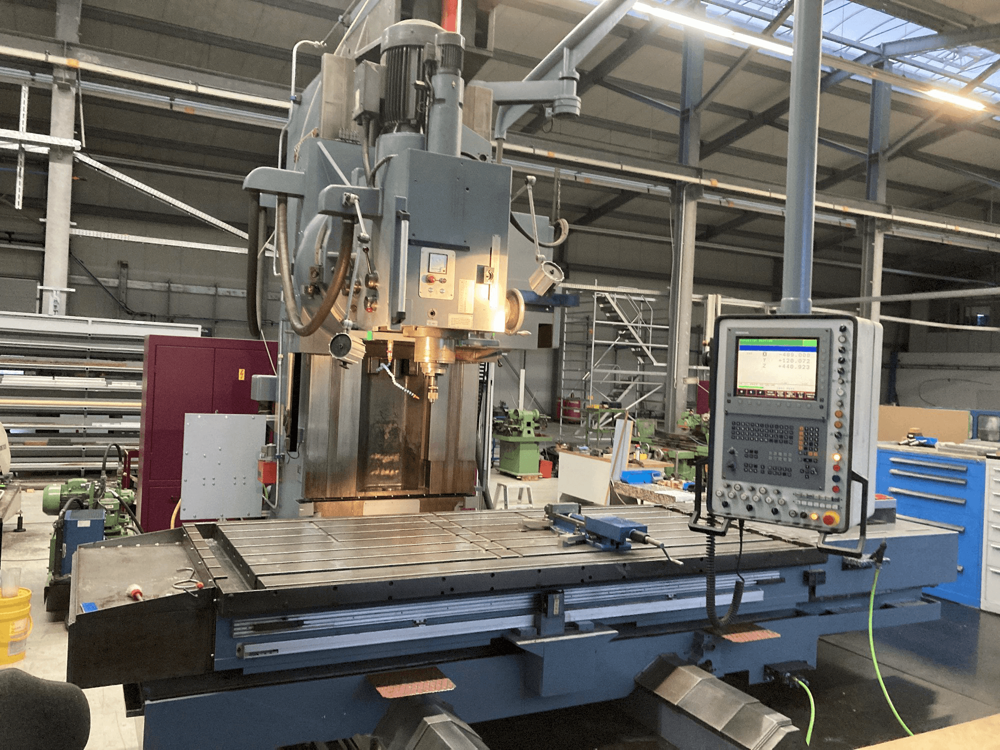 Droop & Rein FS 130 SKE Mašinos vaizdas iš priekio