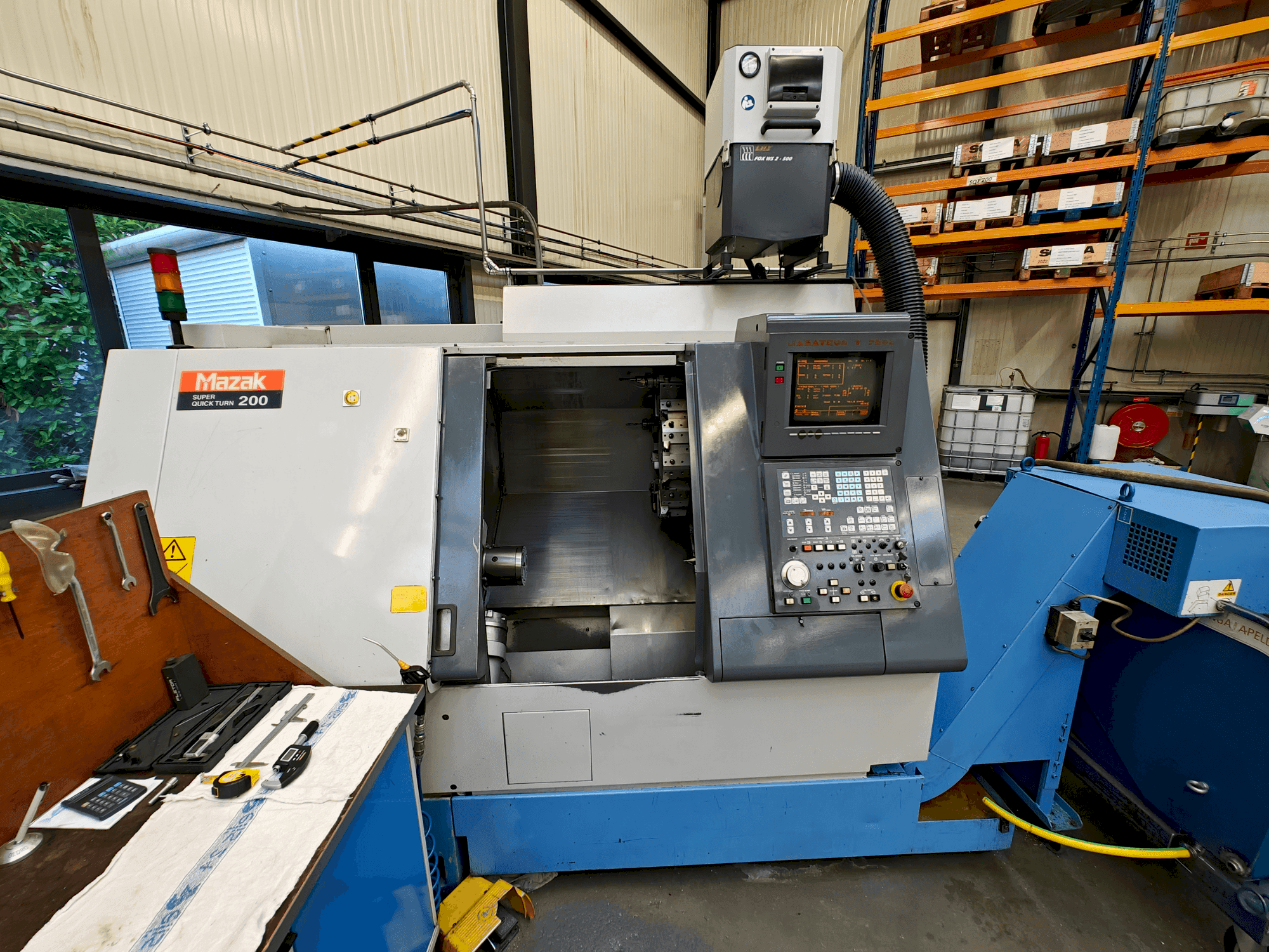 Mazak SQT-200 Mašinos vaizdas iš priekio