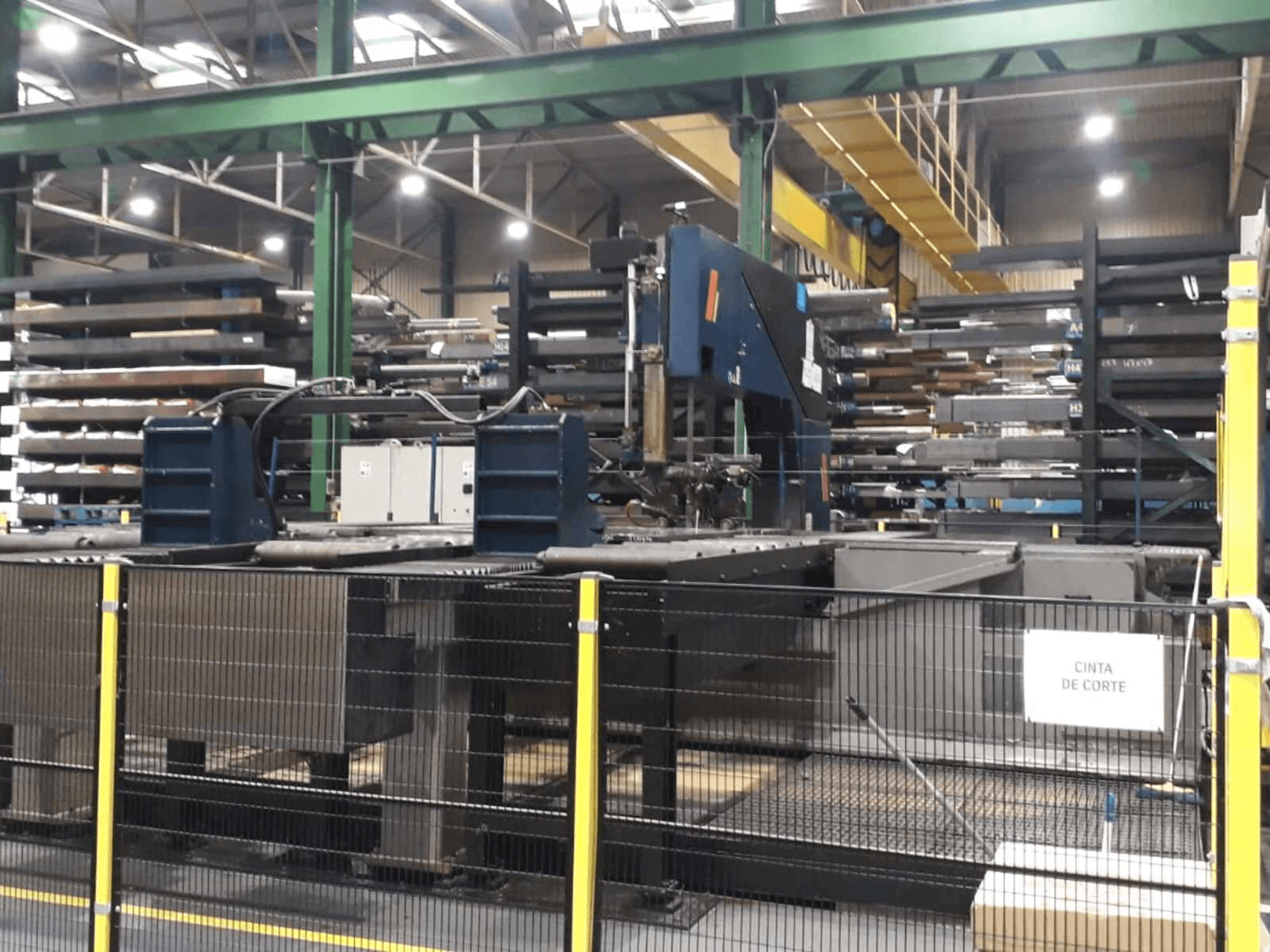 Friggi VAS OSF Mašinos vaizdas iš priekio