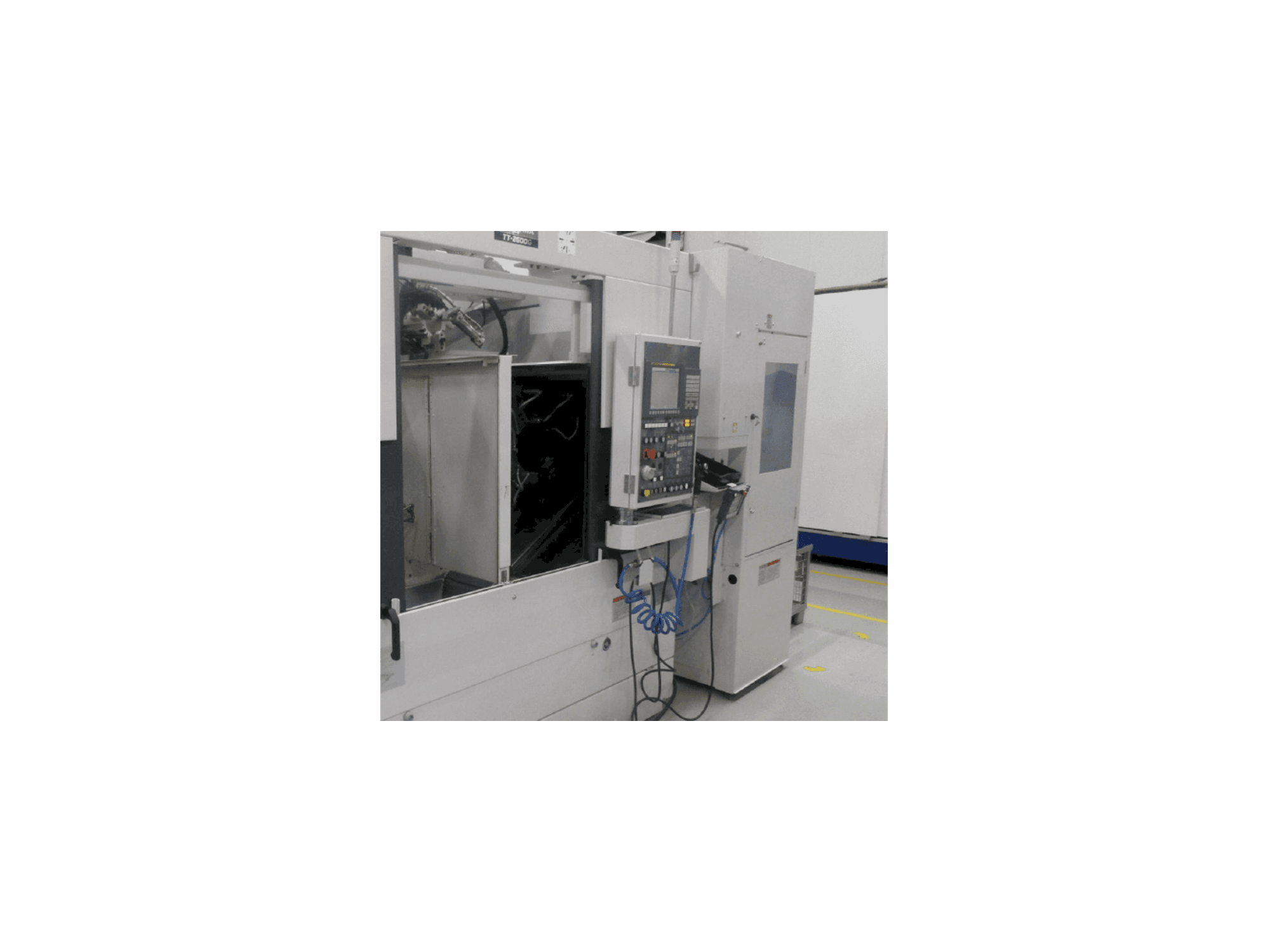 Takisawa TT-2600G Mašinos vaizdas iš priekio