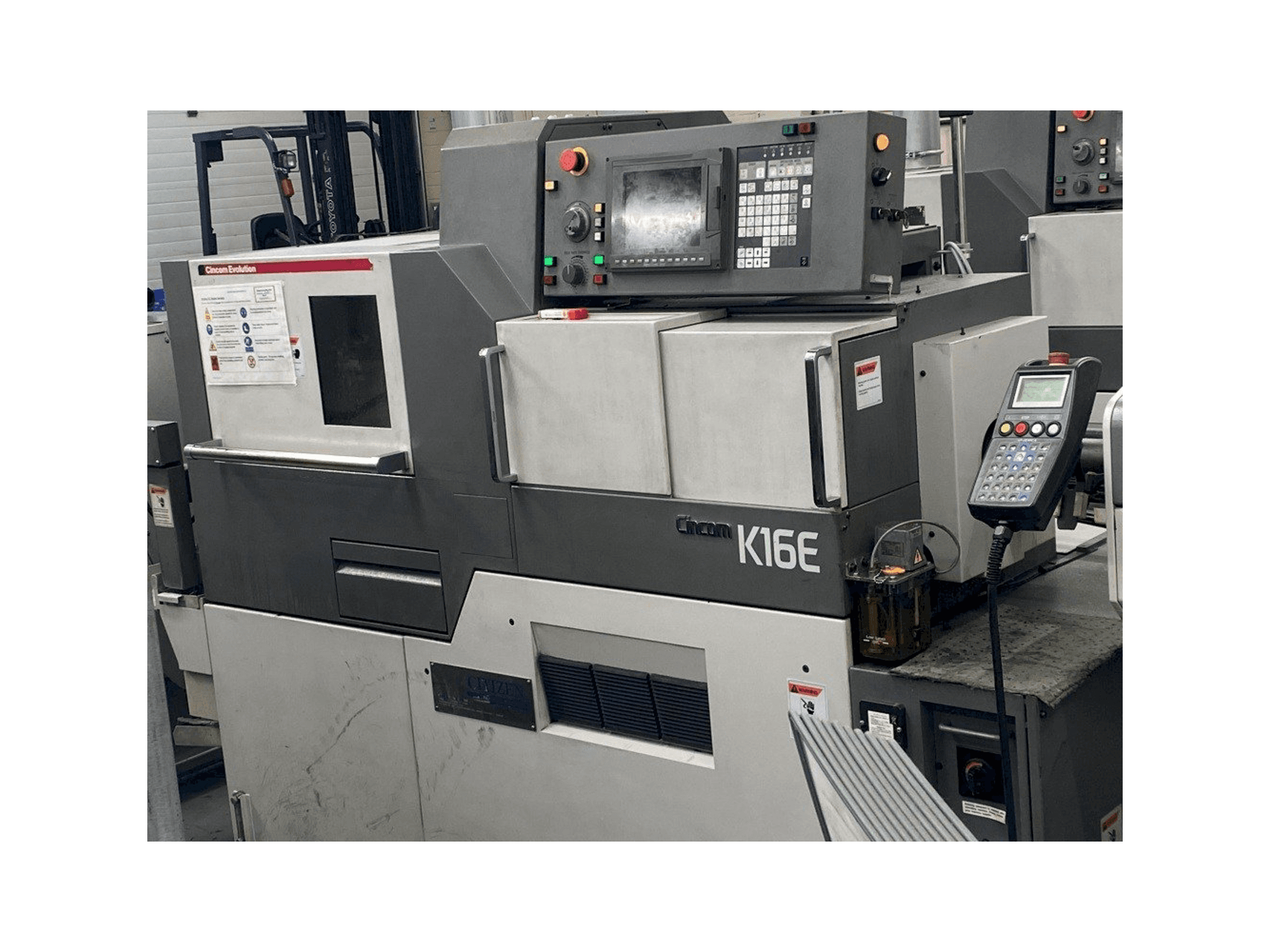 Citizen Cincom K16EVIIP Mašinos vaizdas iš priekio