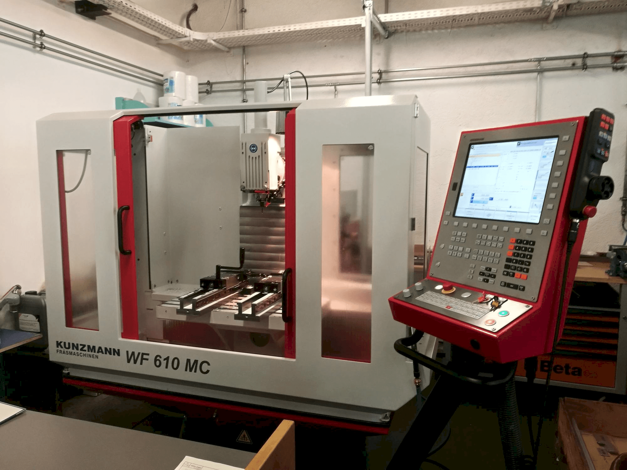 KUNZMANN WF 610 MC Mašinos vaizdas iš priekio