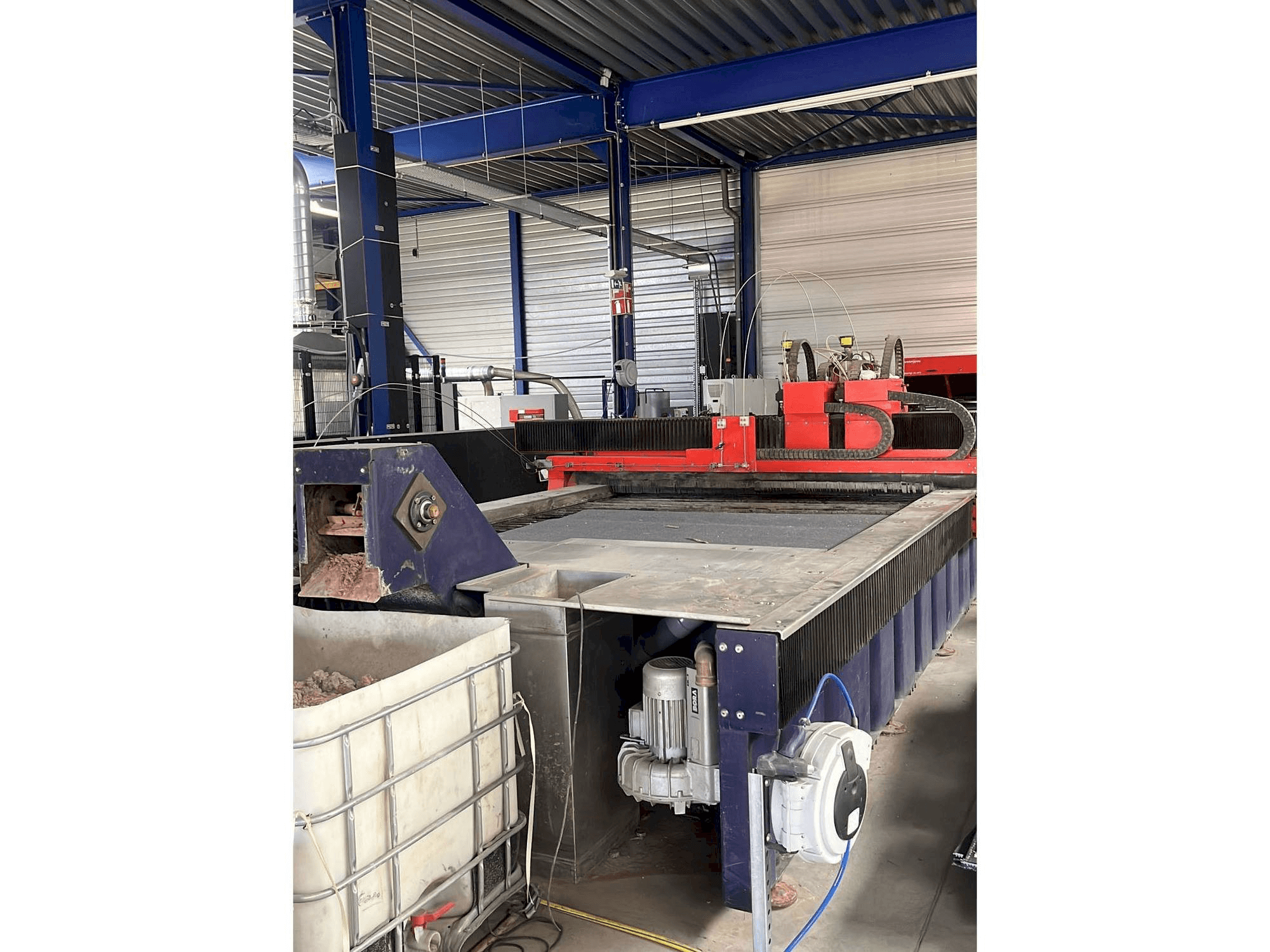 Bystronic ByJet 4020 Mašinos vaizdas iš priekio
