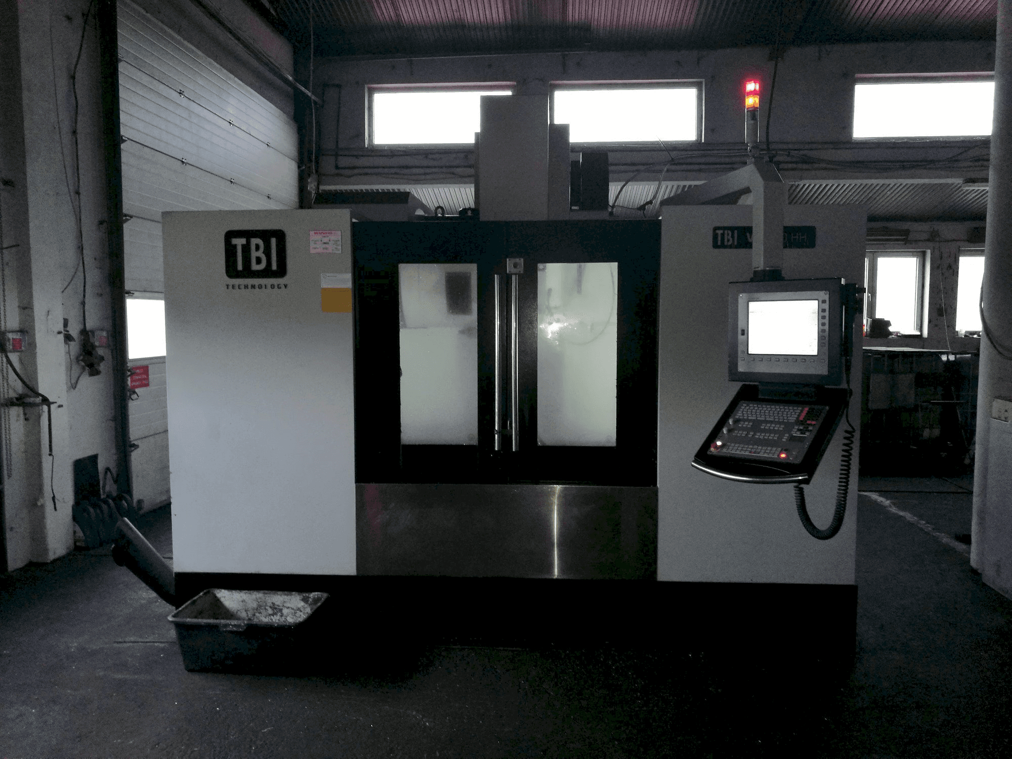 TBI VC 1270 HH Mašinos vaizdas iš priekio