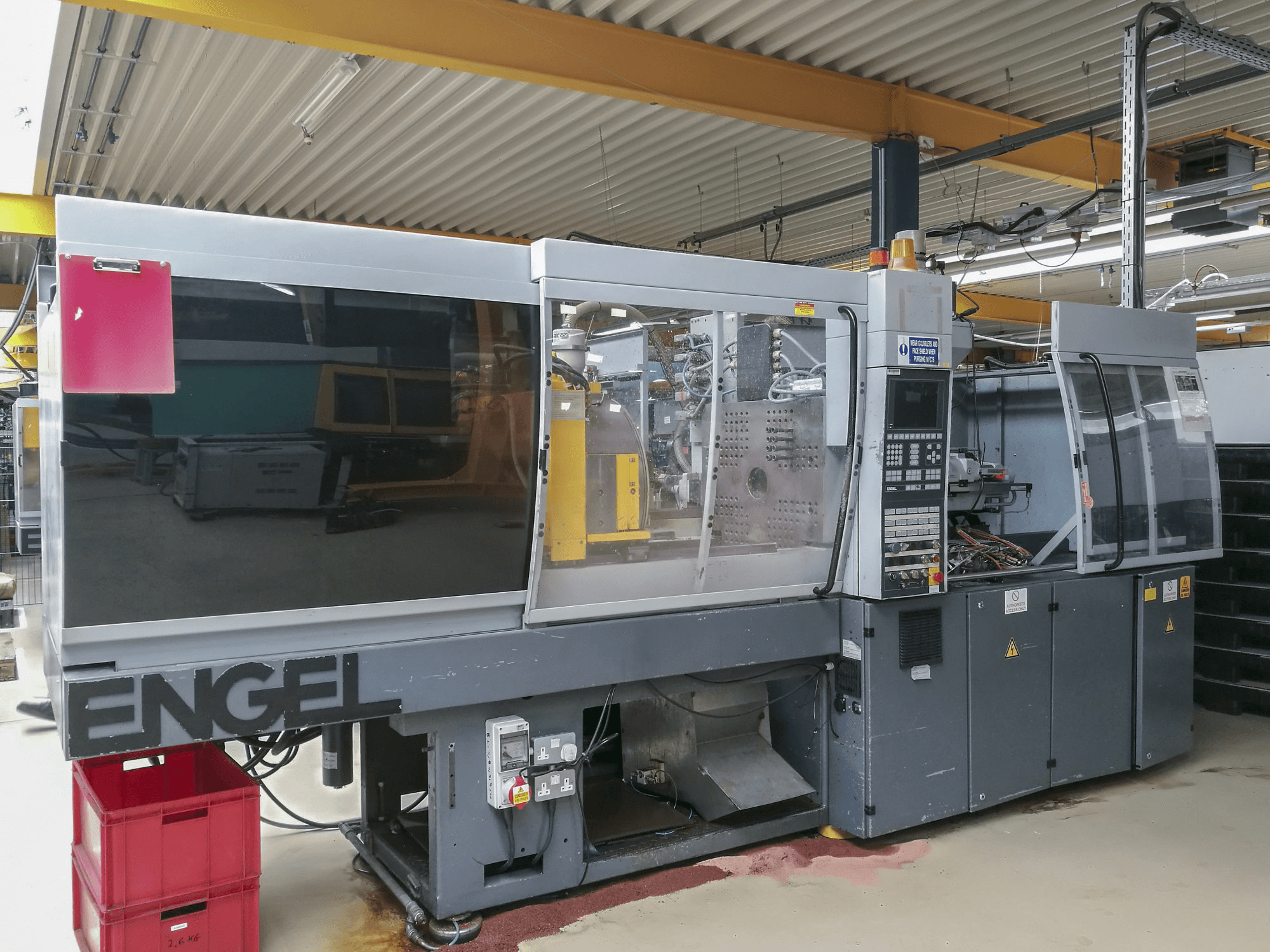 ENGEL 80H80L/80 HL-2F Mašinos vaizdas iš priekio