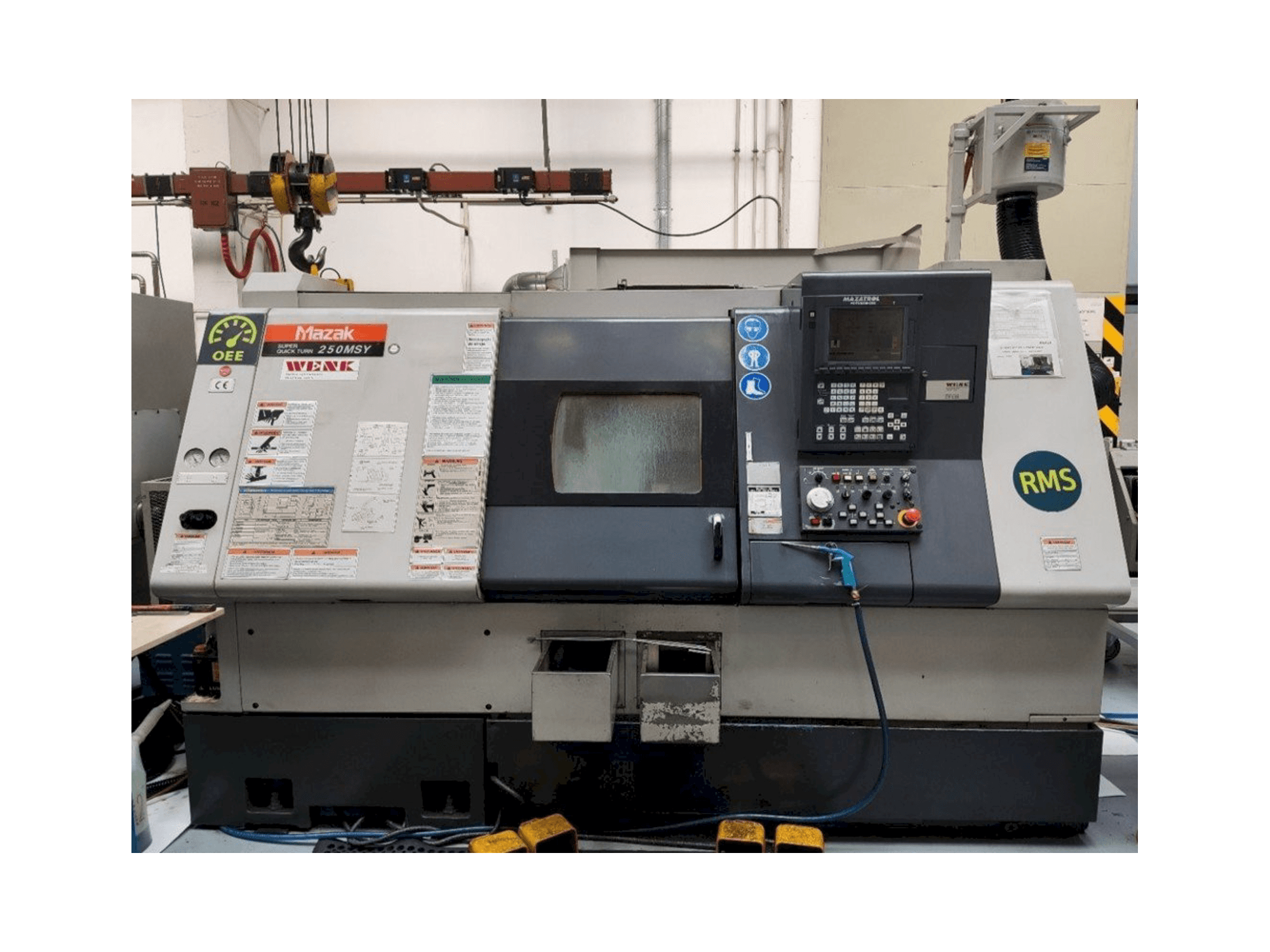 Mazak SQT-250 MSY Mašinos vaizdas iš priekio