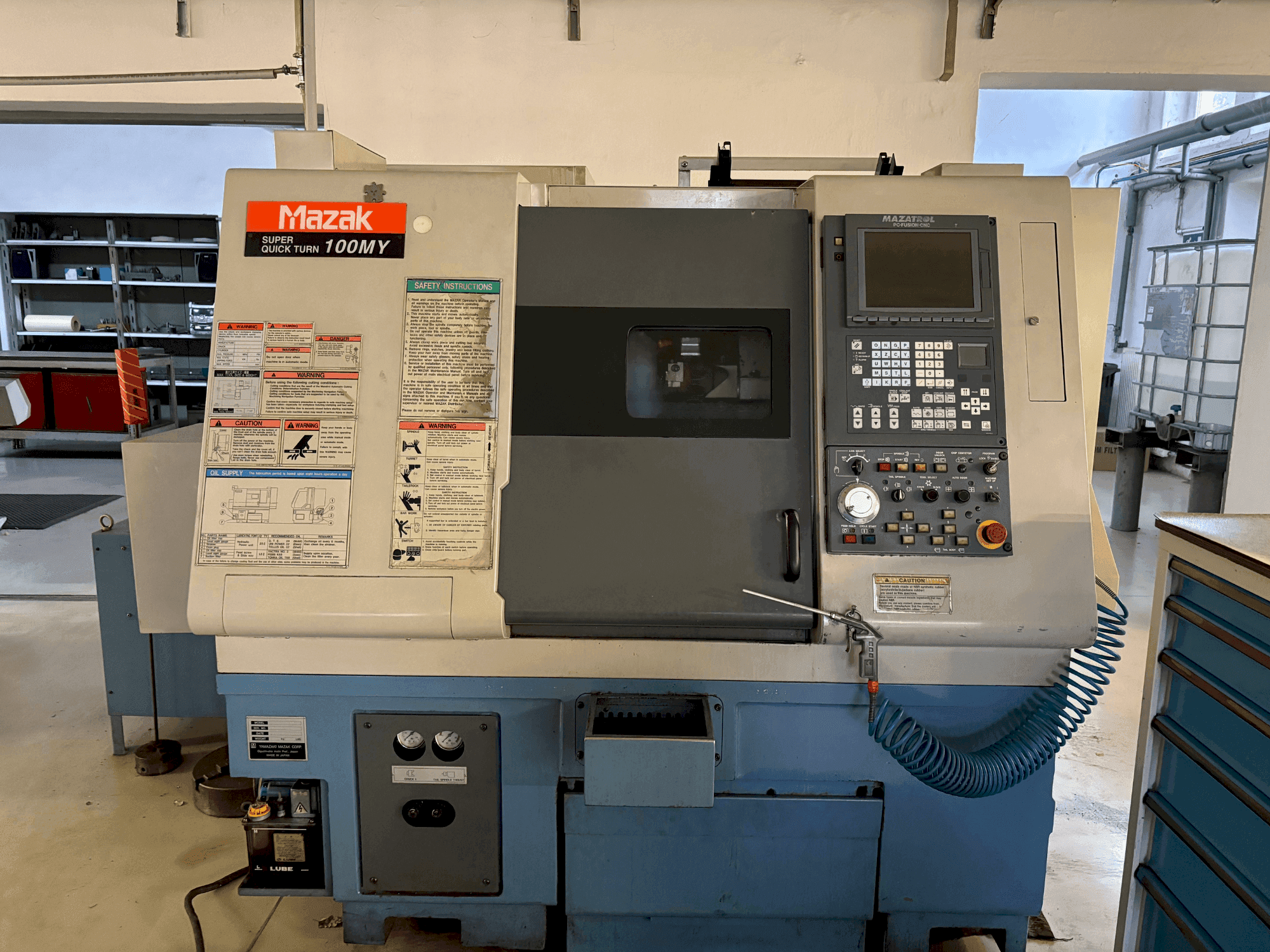 Mazak Super Quick Turn 100 MY Mašinos vaizdas iš priekio