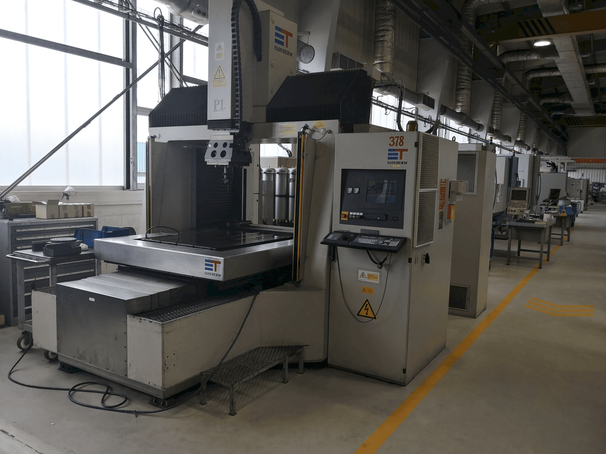 ELOTHERM ELBOMAT P1 Mašinos vaizdas iš priekio