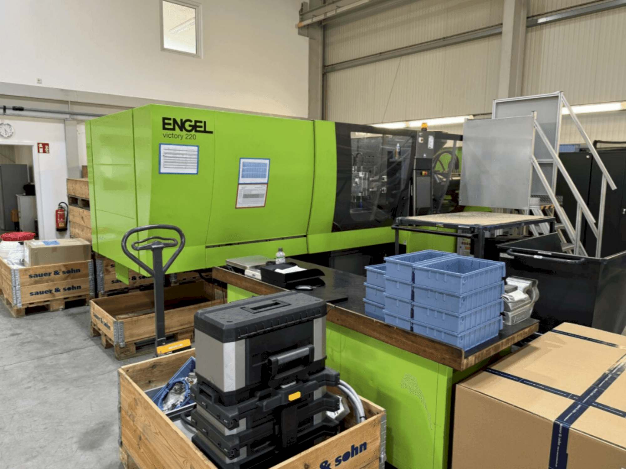Engel Victory 750 / 220 spex Mašinos vaizdas iš priekio