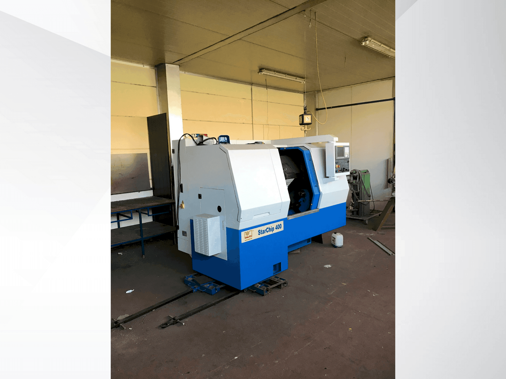 KNUTH Starship 400 Mašinos vaizdas iš priekio