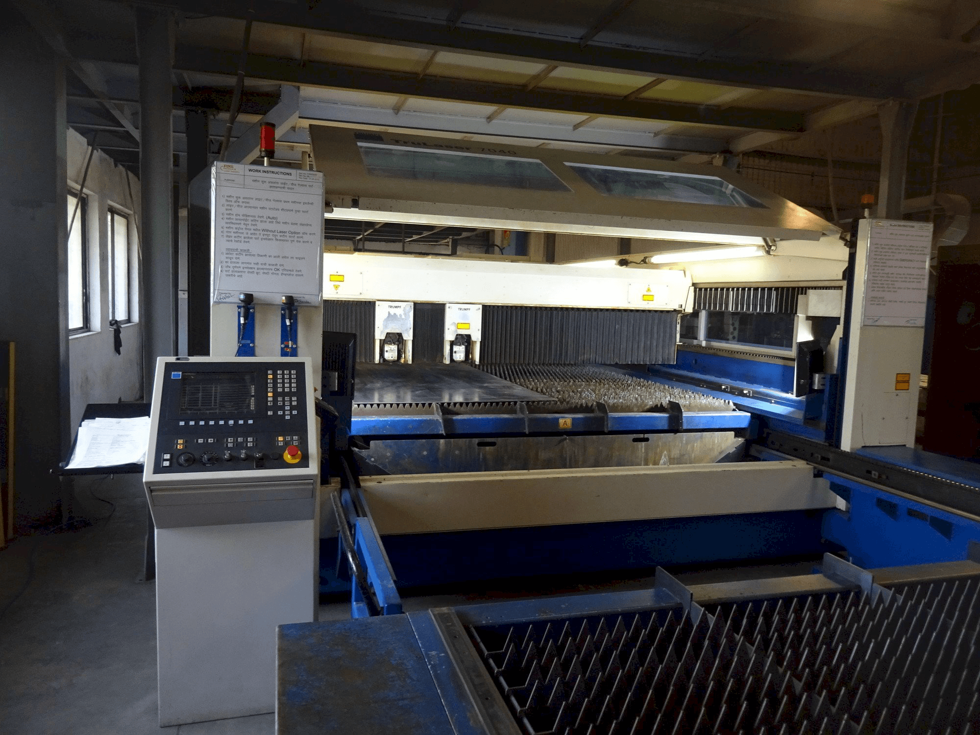 Trumpf TruLaser 7040 Mašinos vaizdas iš priekio