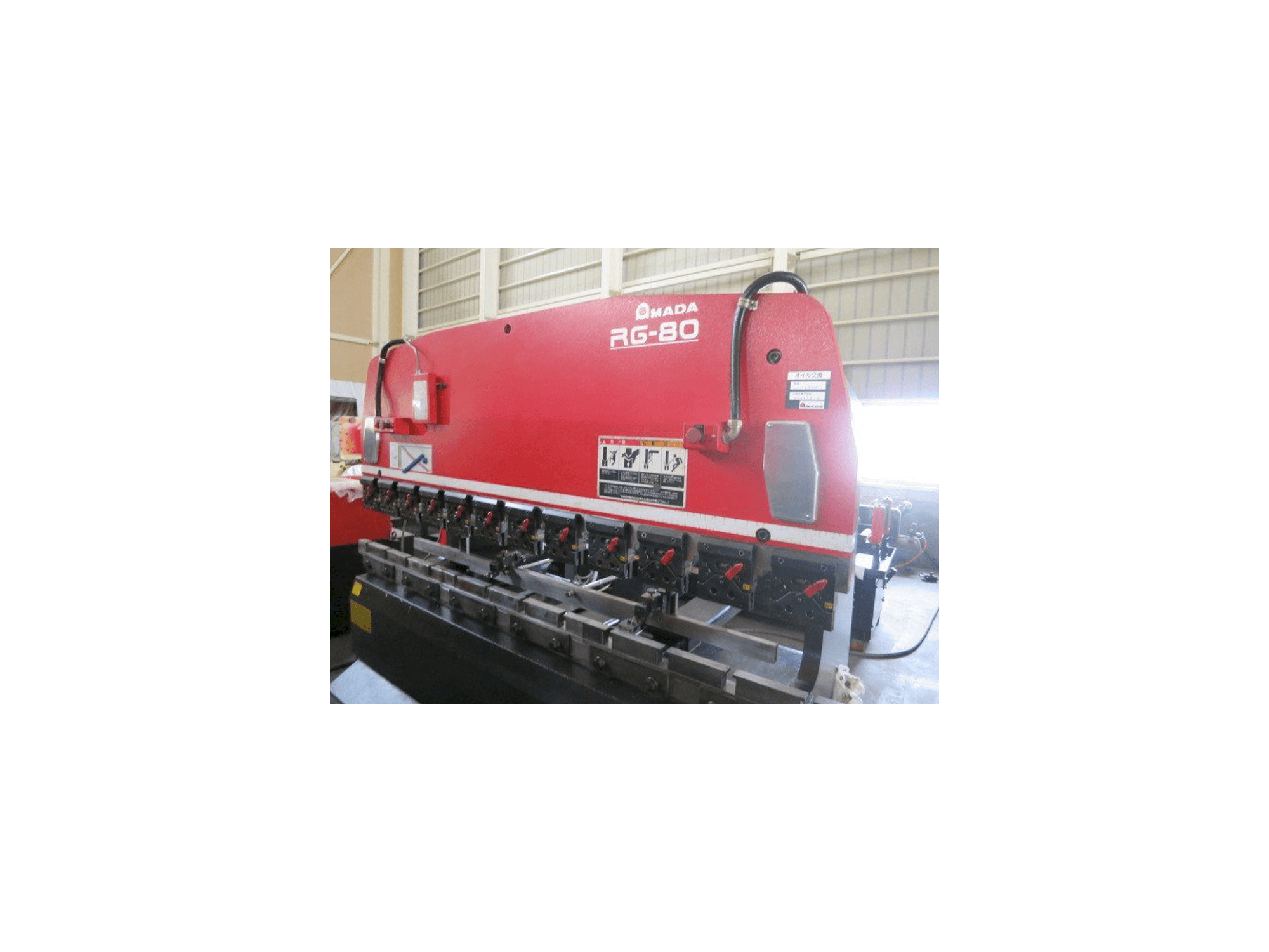 AMADA RG-80 ABG Mašinos vaizdas iš priekio