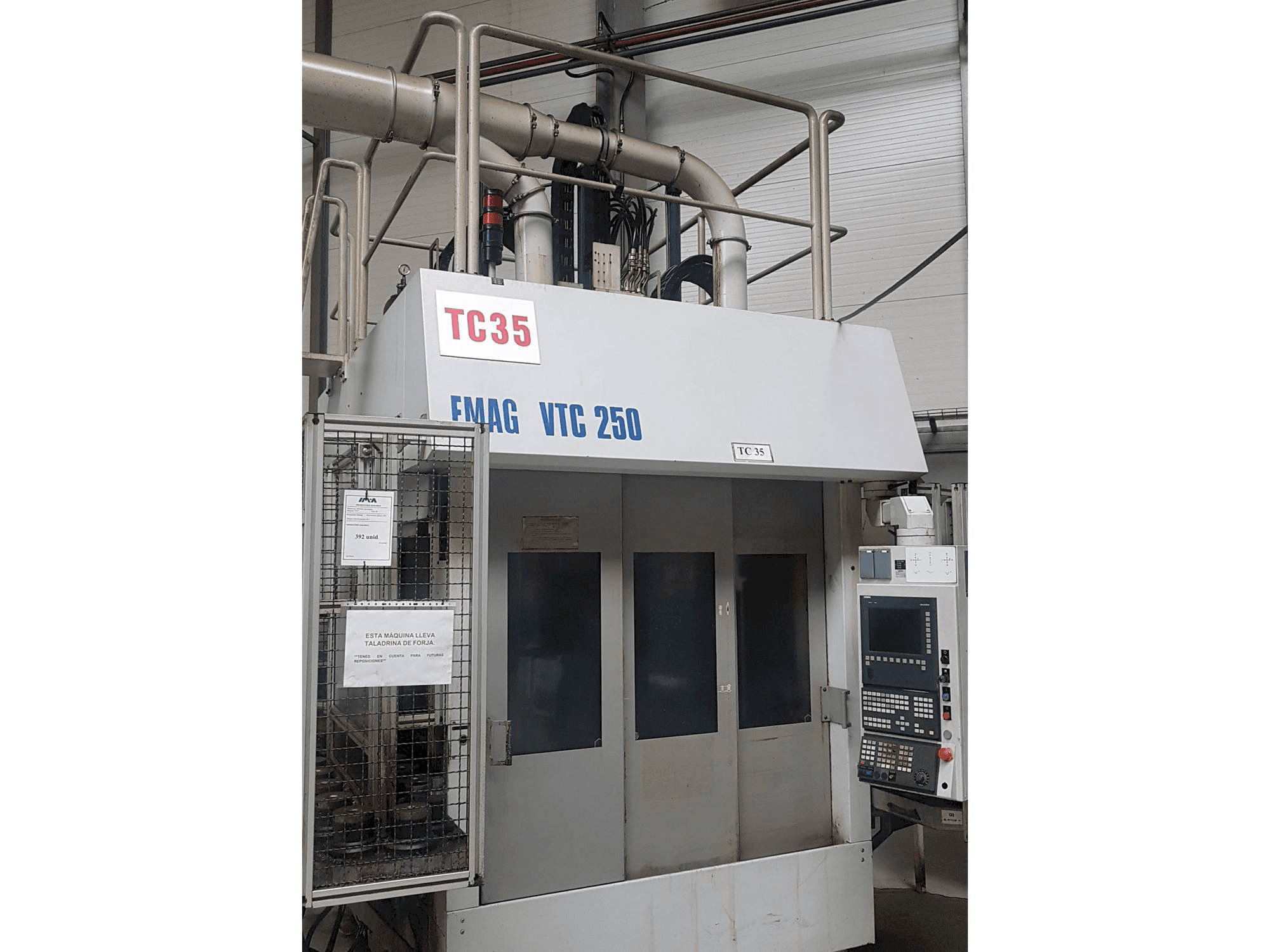 EMAG VTC 250 Mašinos vaizdas iš priekio