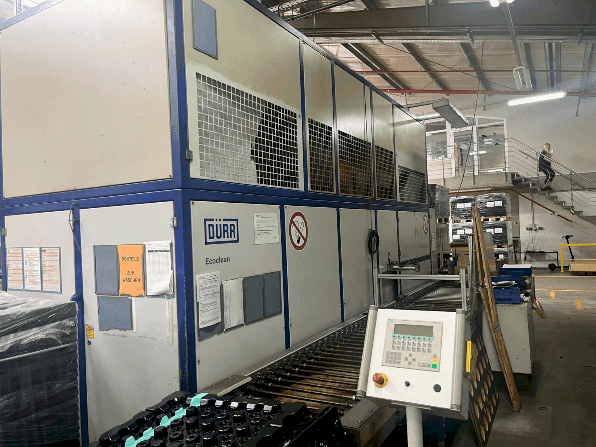 DÜRR Universal 71C (2003) Mašinos vaizdas iš priekio