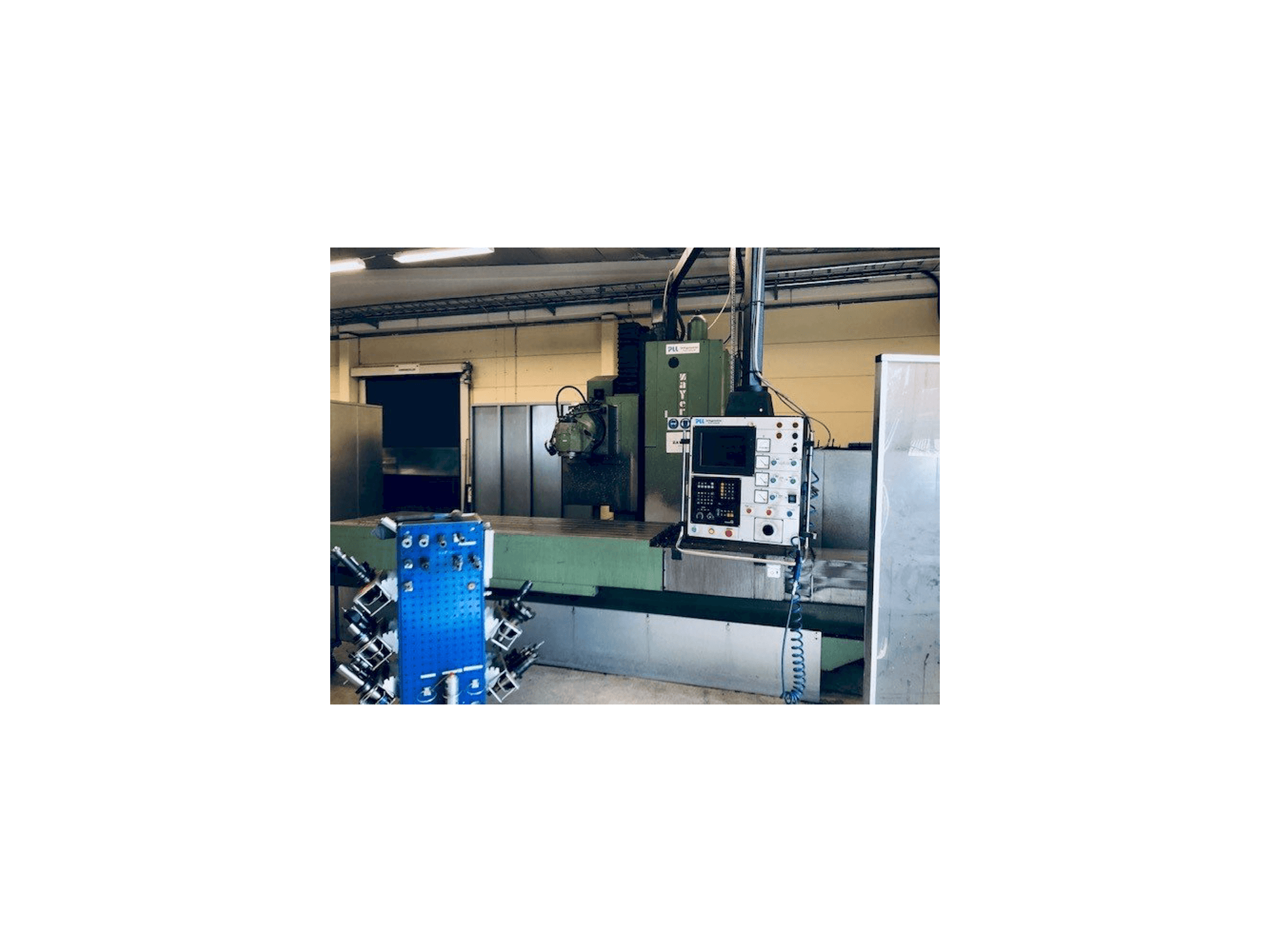 Zayer KF 3000 Mašinos vaizdas iš priekio