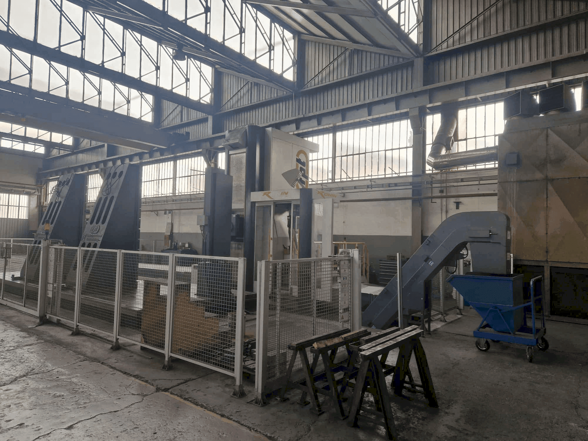 FPT RONIN EVO Mašinos vaizdas iš priekio