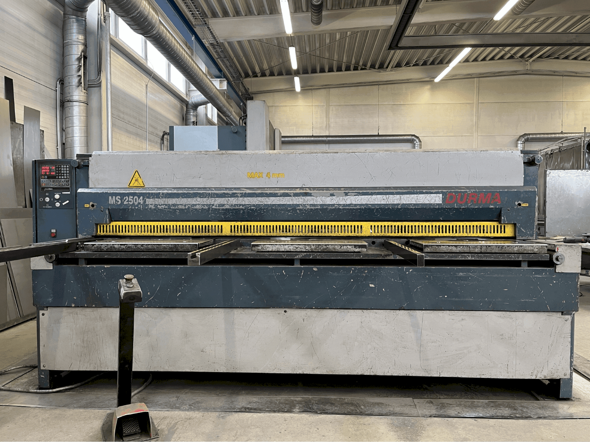 Durma MS 2504 Mašinos vaizdas iš priekio