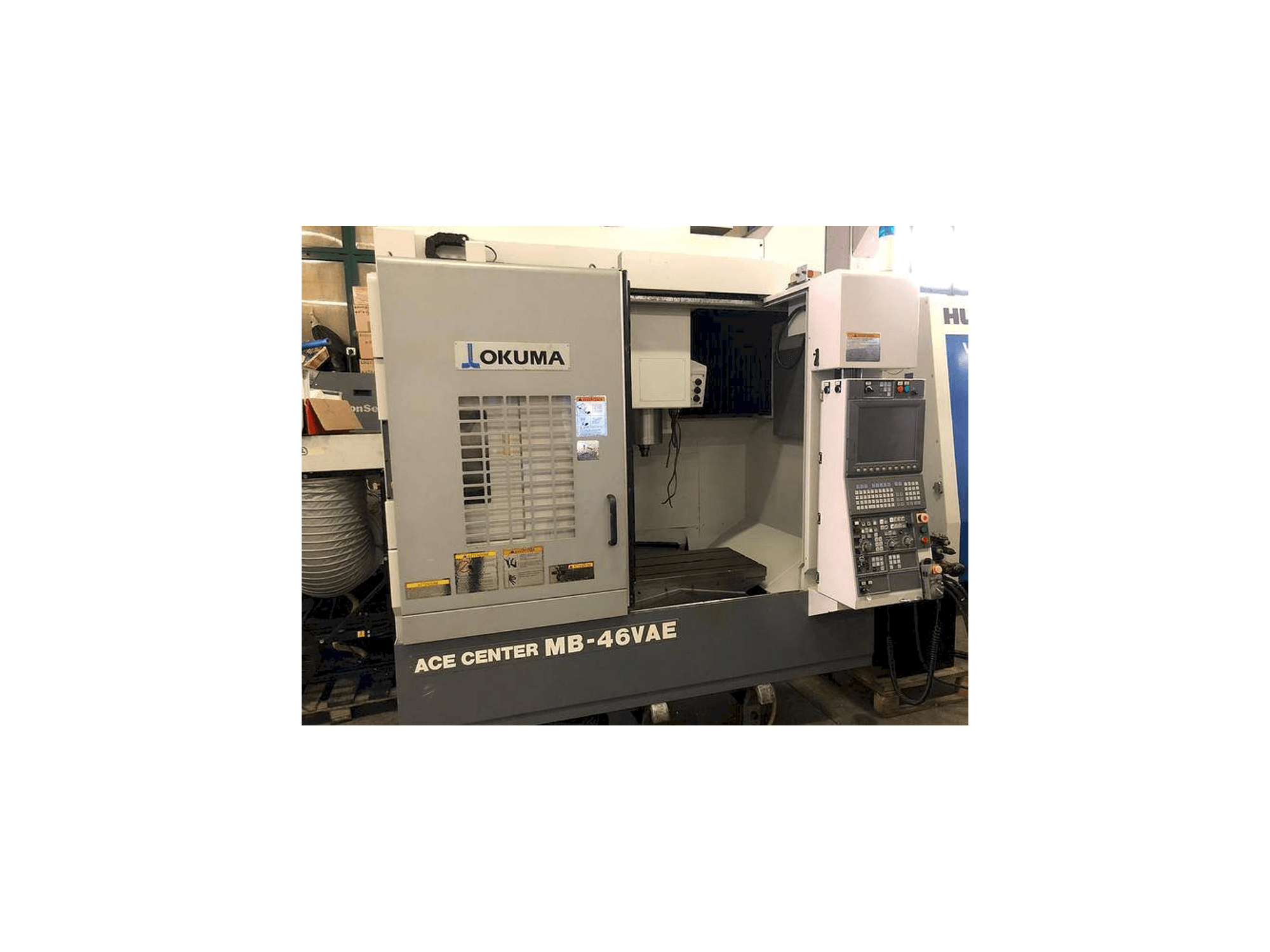 Okuma MB-46 VAE Mašinos vaizdas iš priekio
