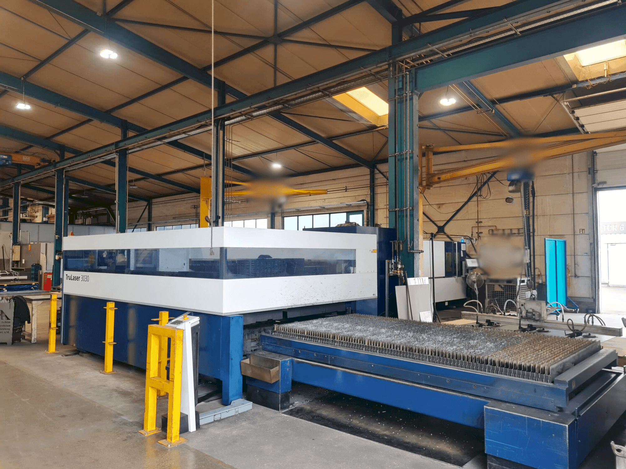TRUMPF L3030 Mašinos vaizdas iš priekio