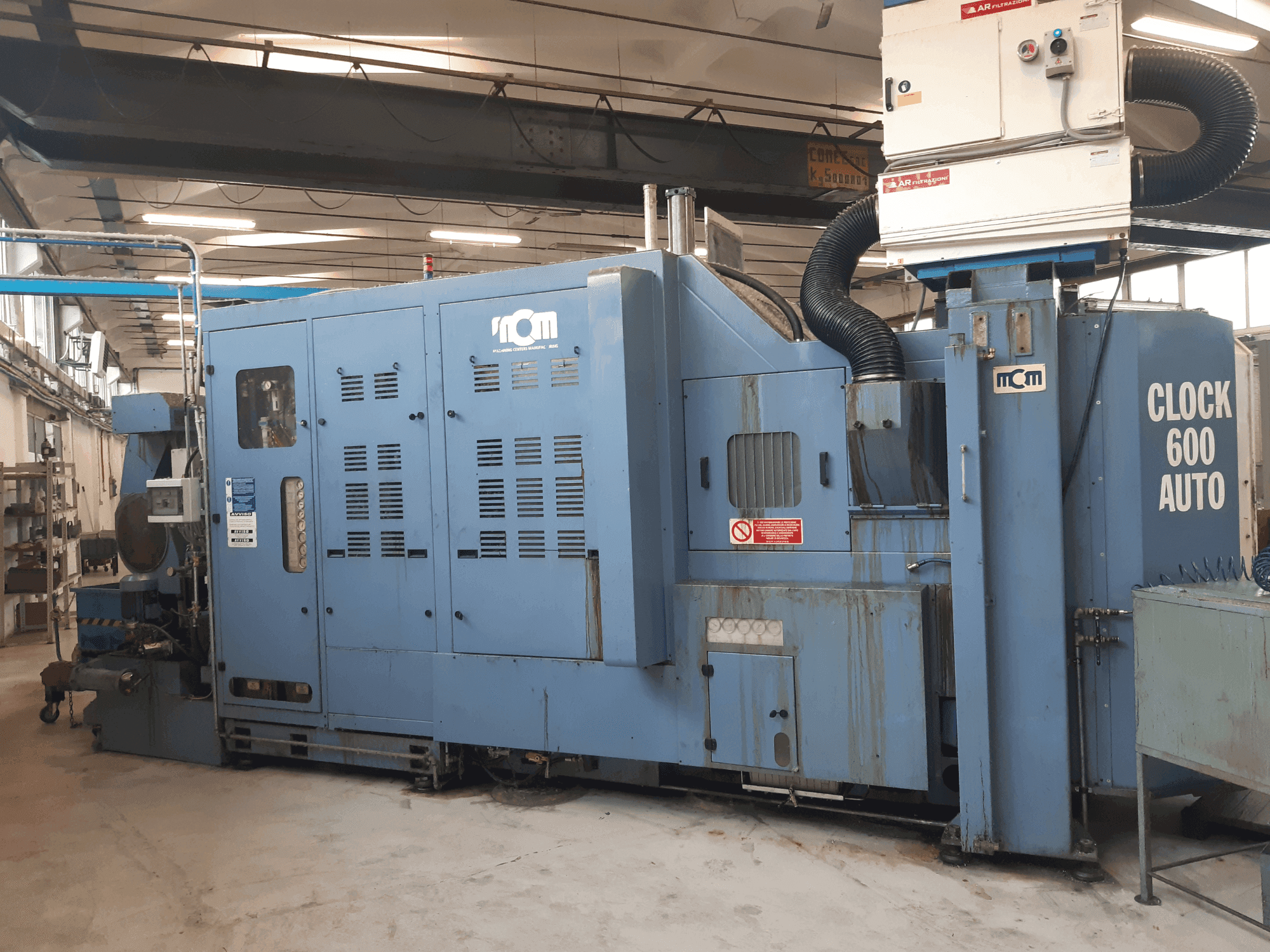 MCM Clock 600 Auto Mašinos vaizdas iš priekio