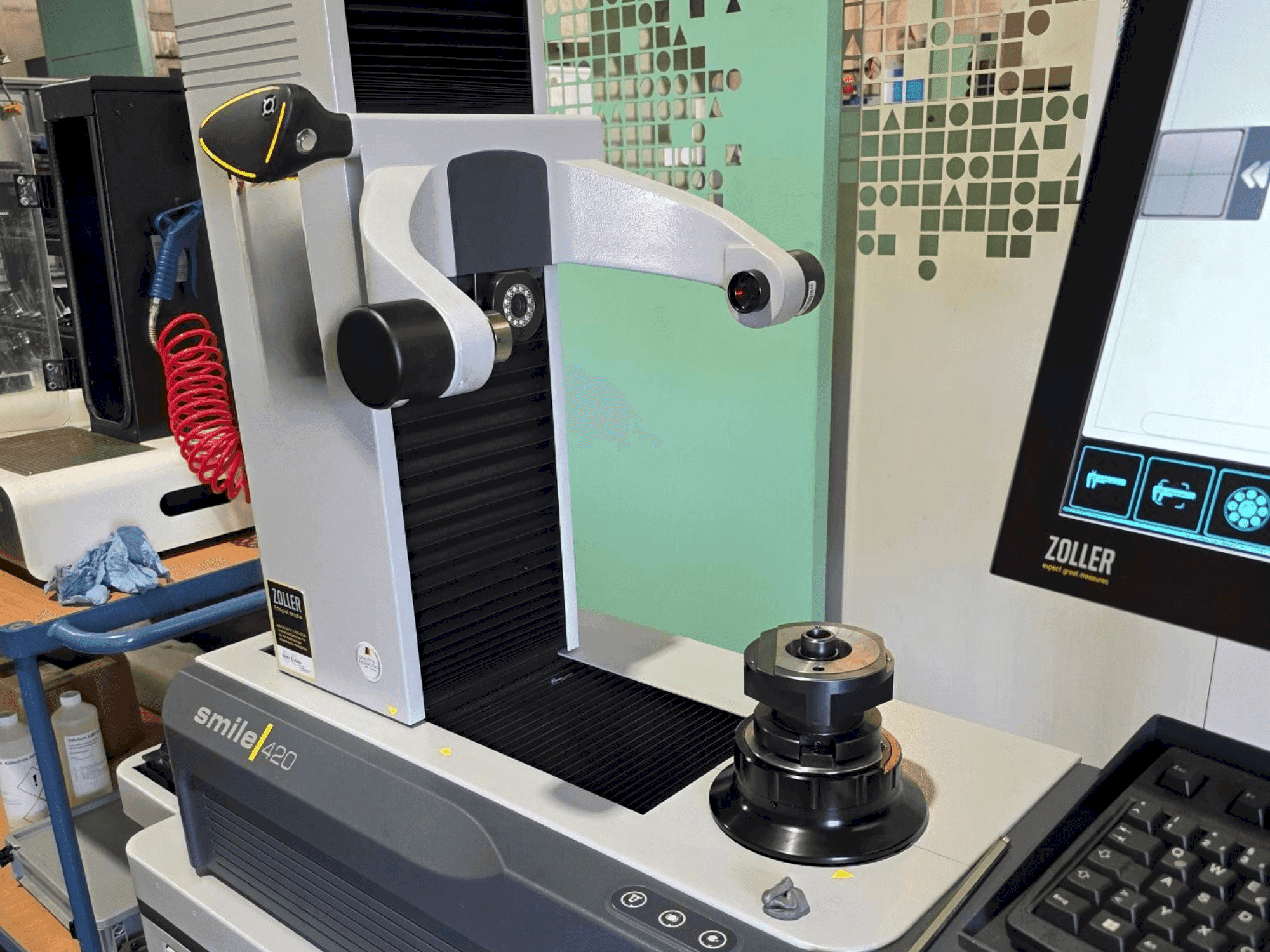 Zoller Smile 420 Mašinos vaizdas iš priekio