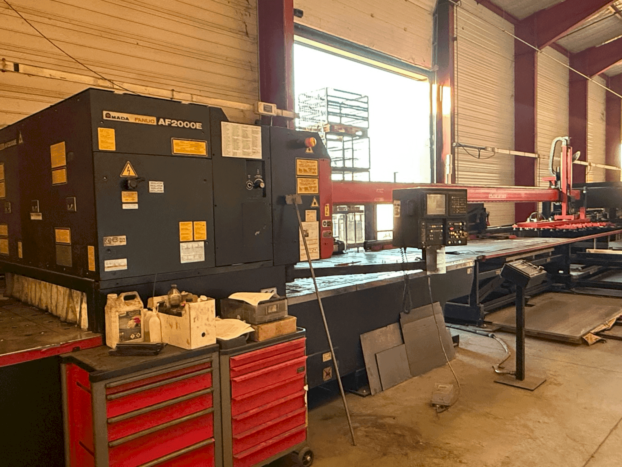 AMADA LC2415 alpha3 Mašinos vaizdas iš priekio