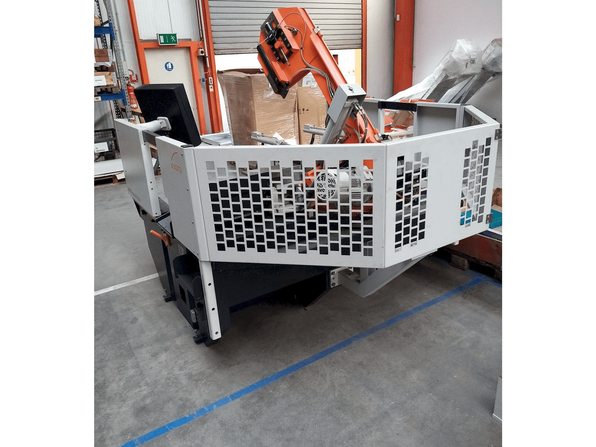 KASTO micut A 2.6 Mašinos vaizdas iš priekio