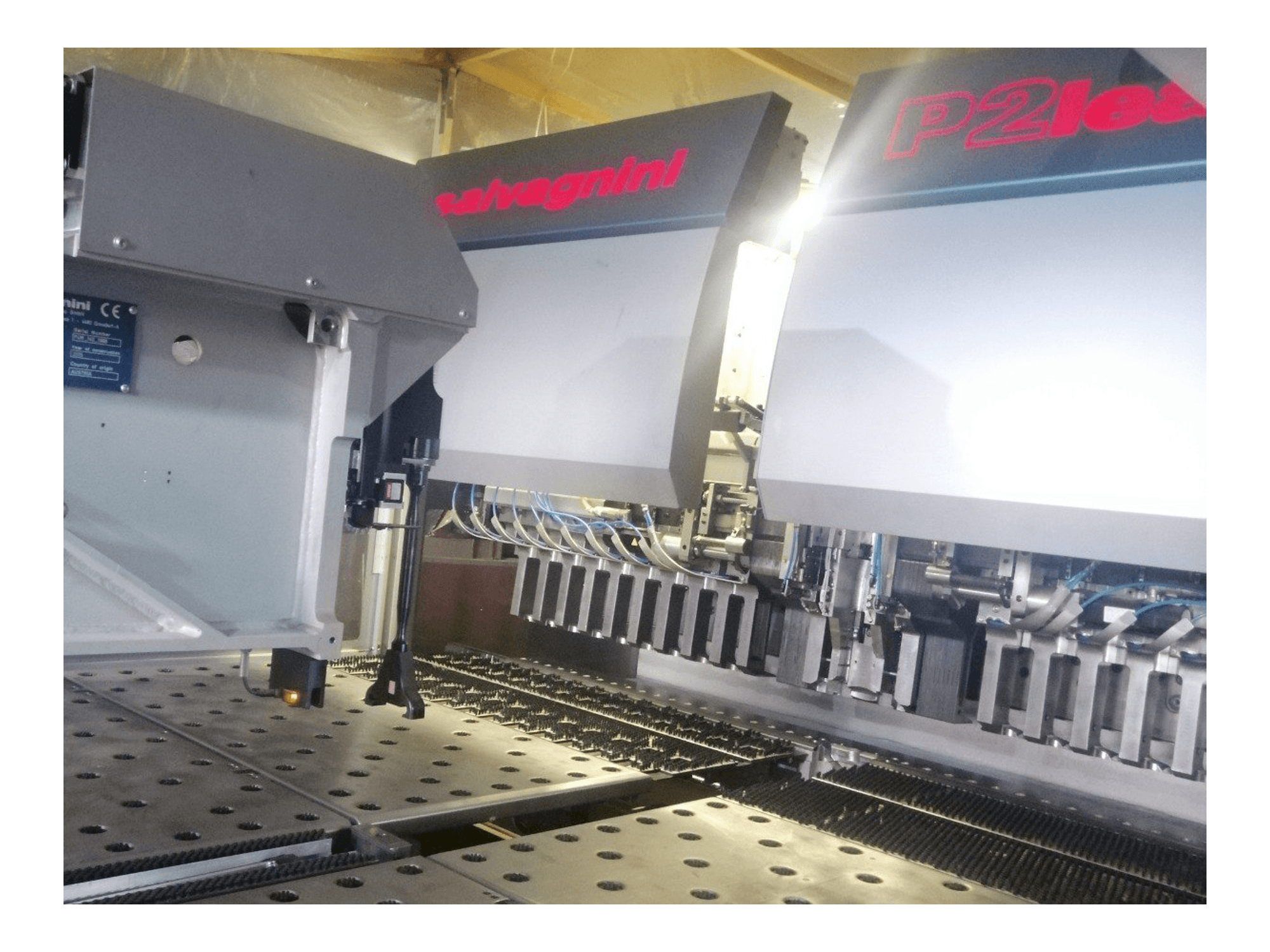 Salvagnini P2lean Mašinos vaizdas iš priekio