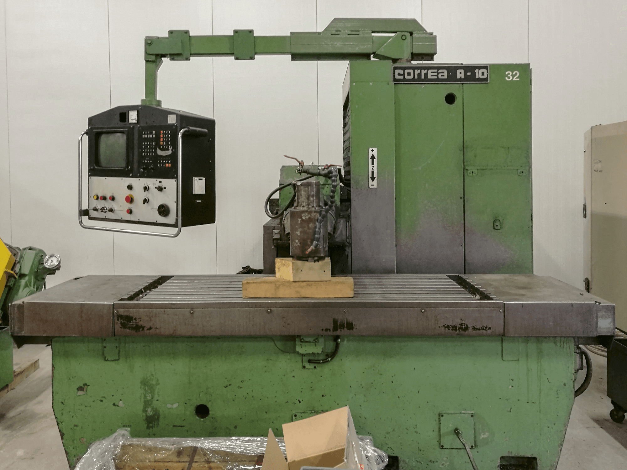 Correa A-10 Mašinos vaizdas iš priekio