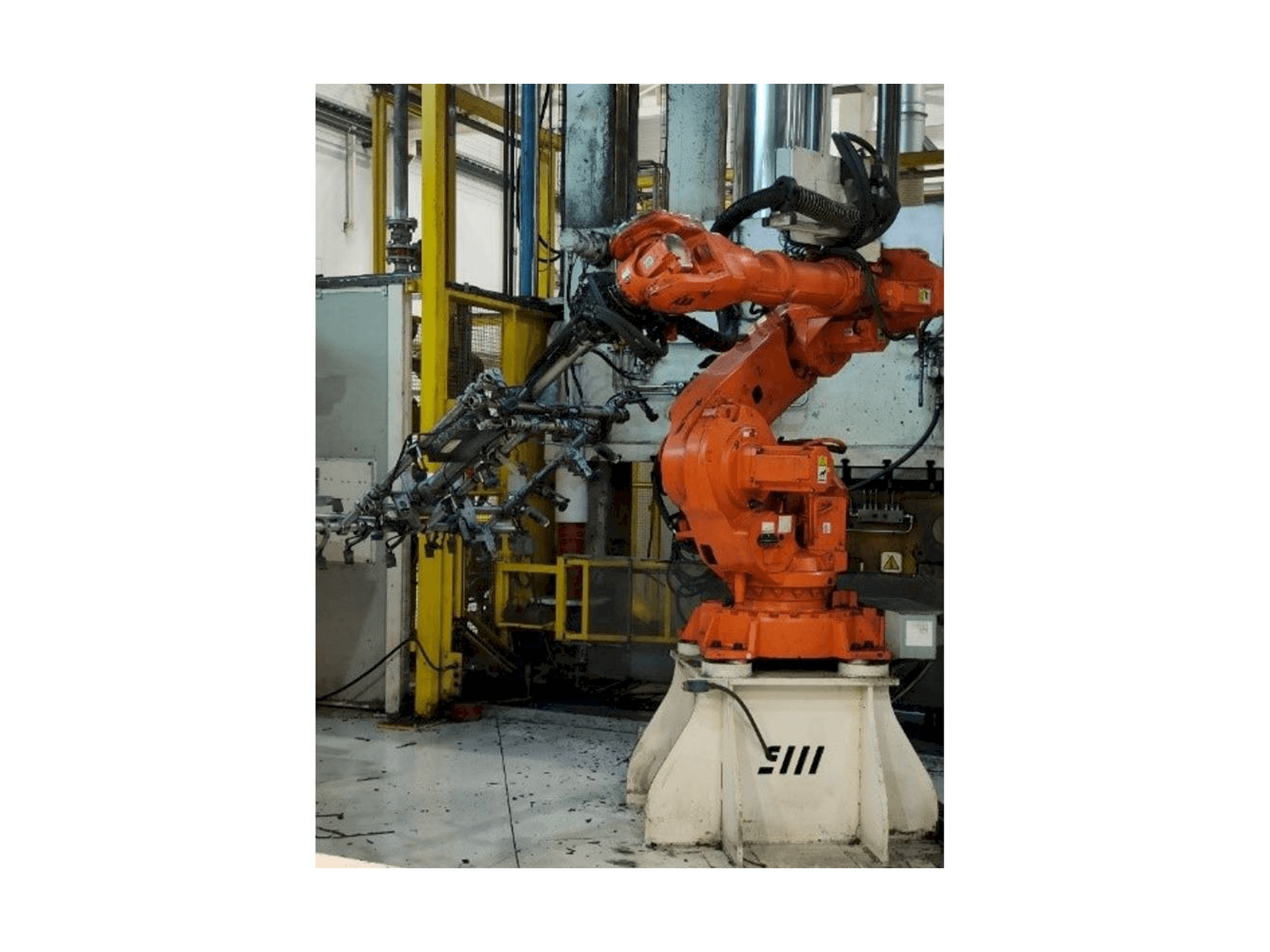 ABB IRB 6640-185/2.8 Mašinos vaizdas iš priekio