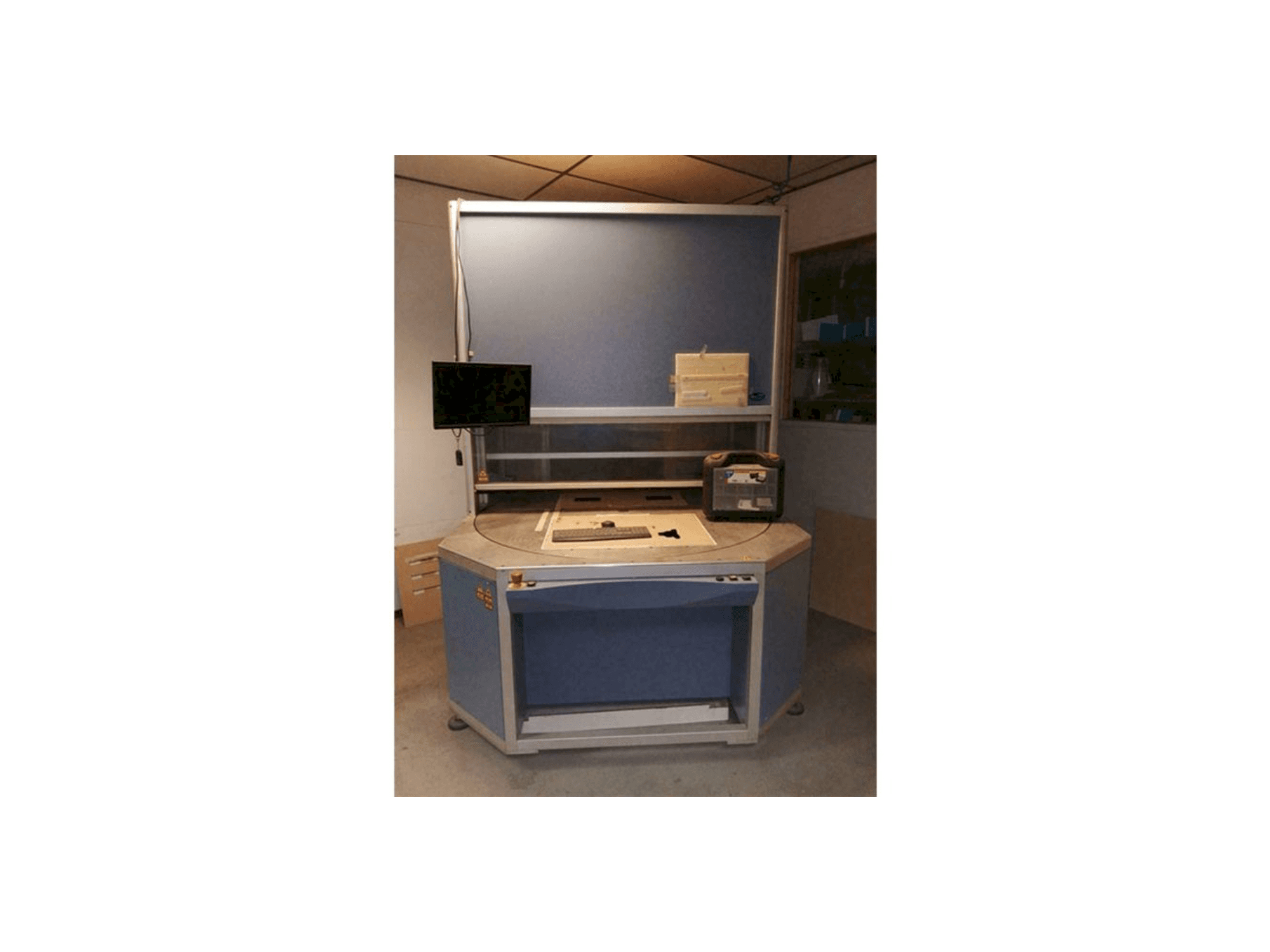 SEI Laser INFINITY 5070 Mašinos vaizdas iš priekio