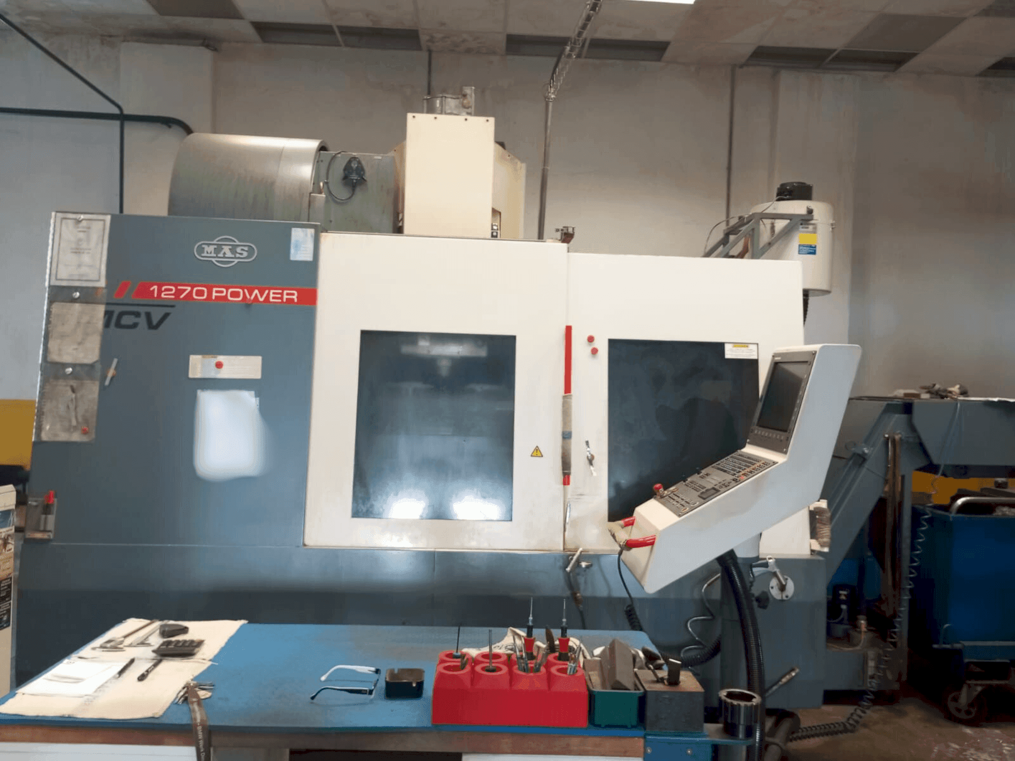 KOVOSVIT MAS MCV 1270 Power Mašinos vaizdas iš priekio