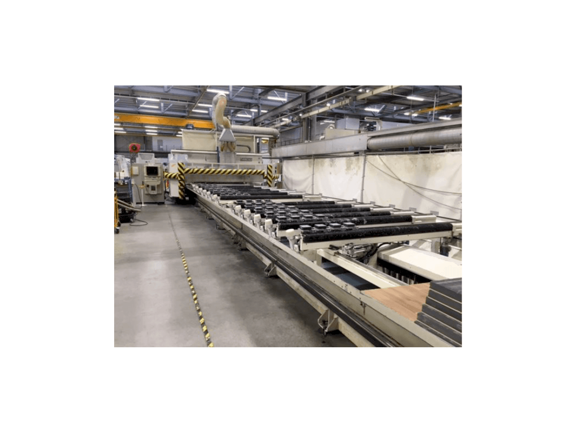 Uniteam 5 achs Mašinos vaizdas iš kairės pusės