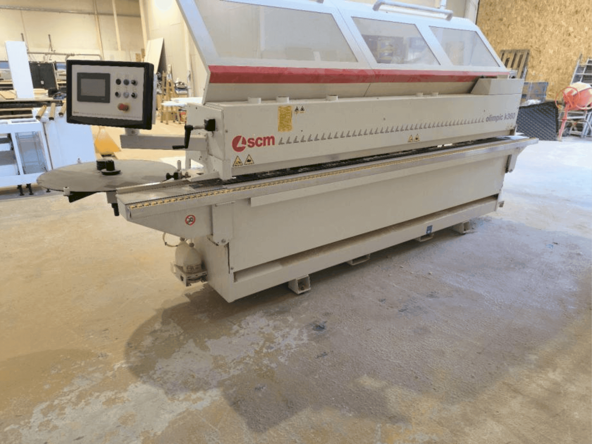 SCM Olimpic K360 Mašinos vaizdas iš priekio