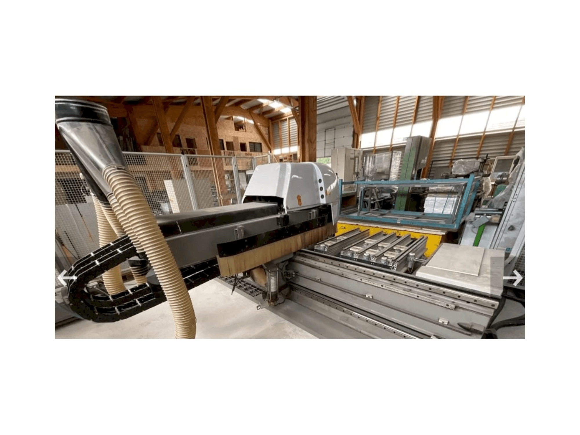 BIESSE Rover 321 R Mašinos vaizdas iš priekio