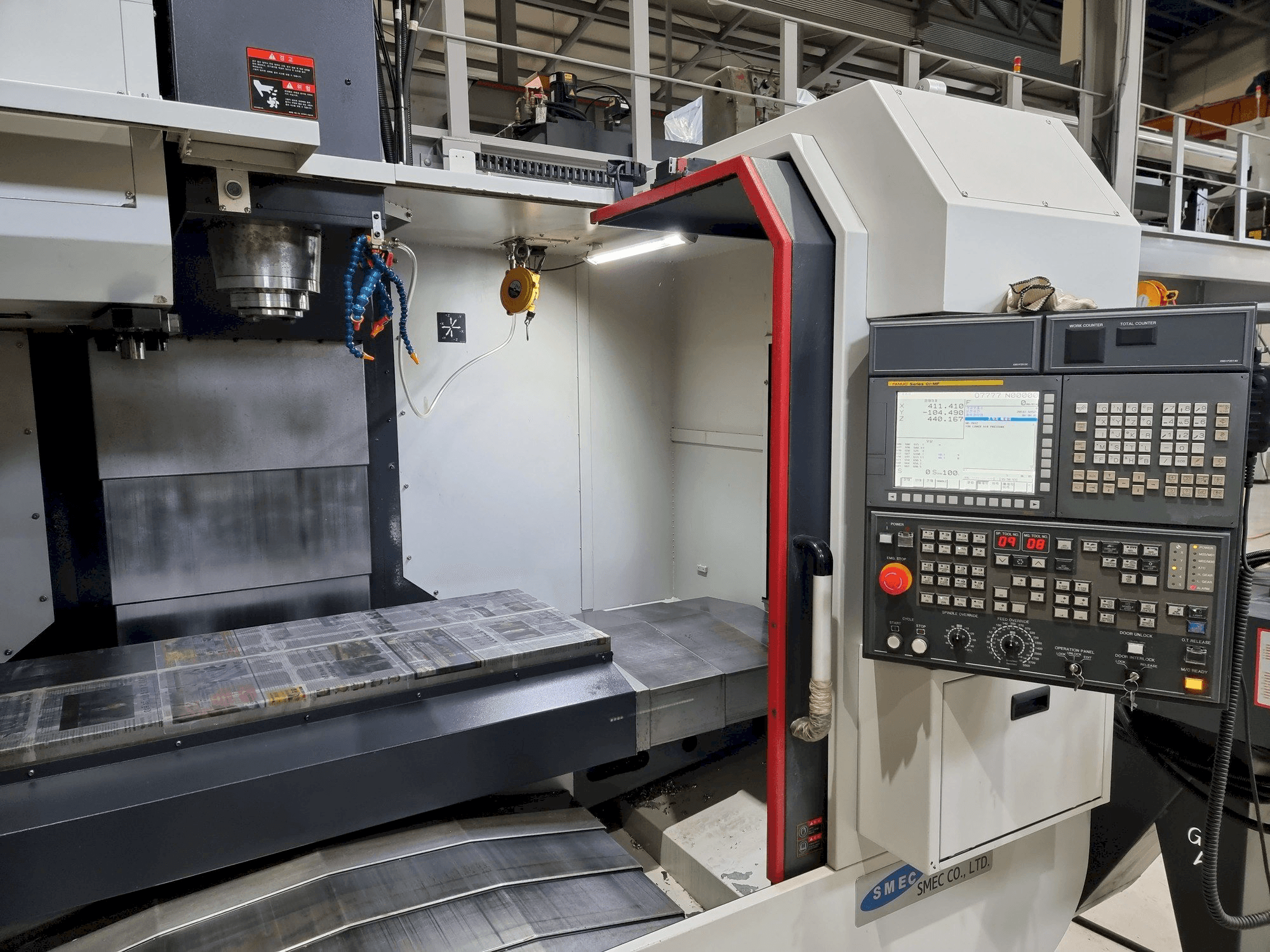 SMEC LCV 650 Mašinos vaizdas iš priekio