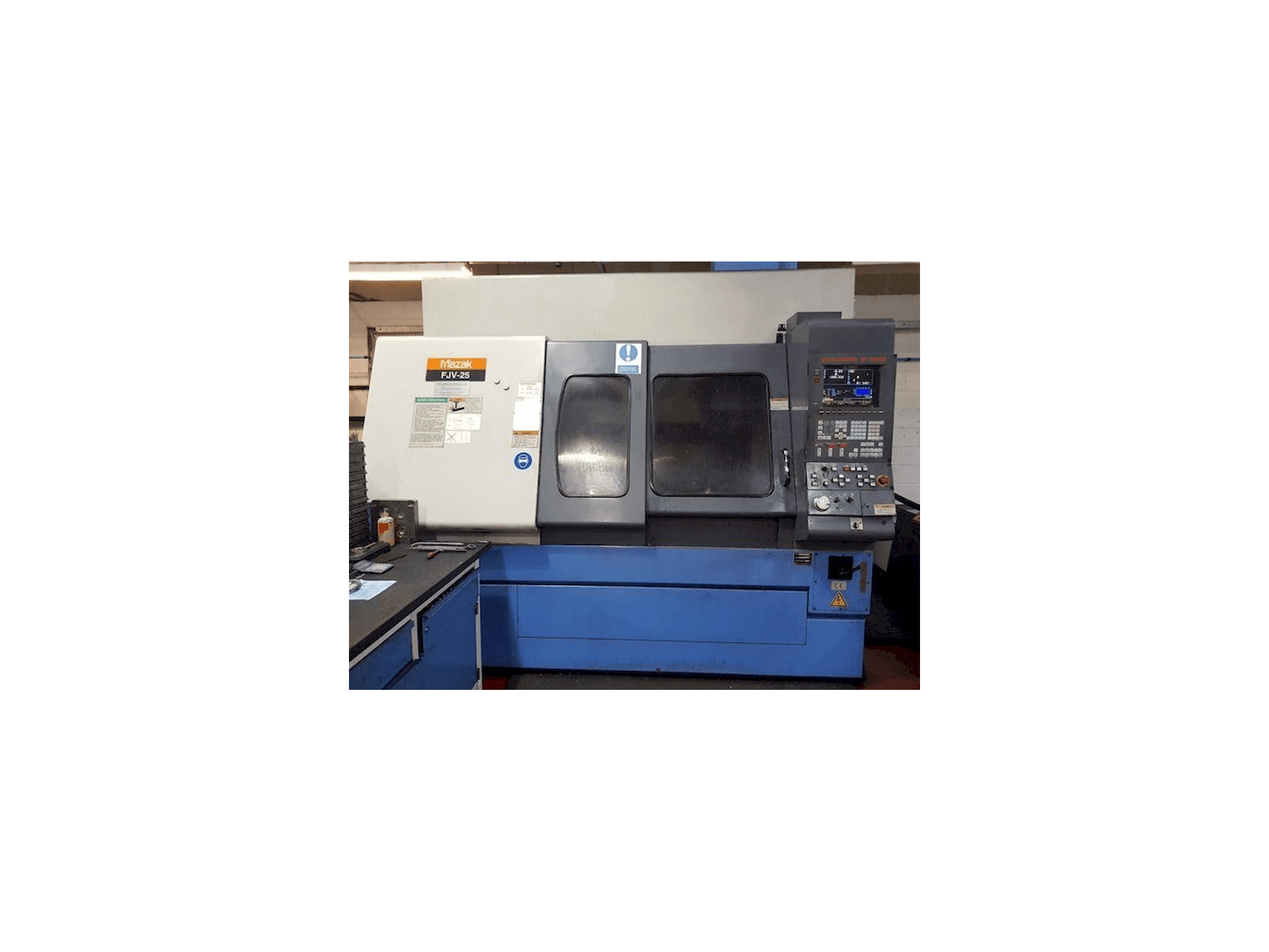 Mazak FJV-25 Mašinos vaizdas iš priekio