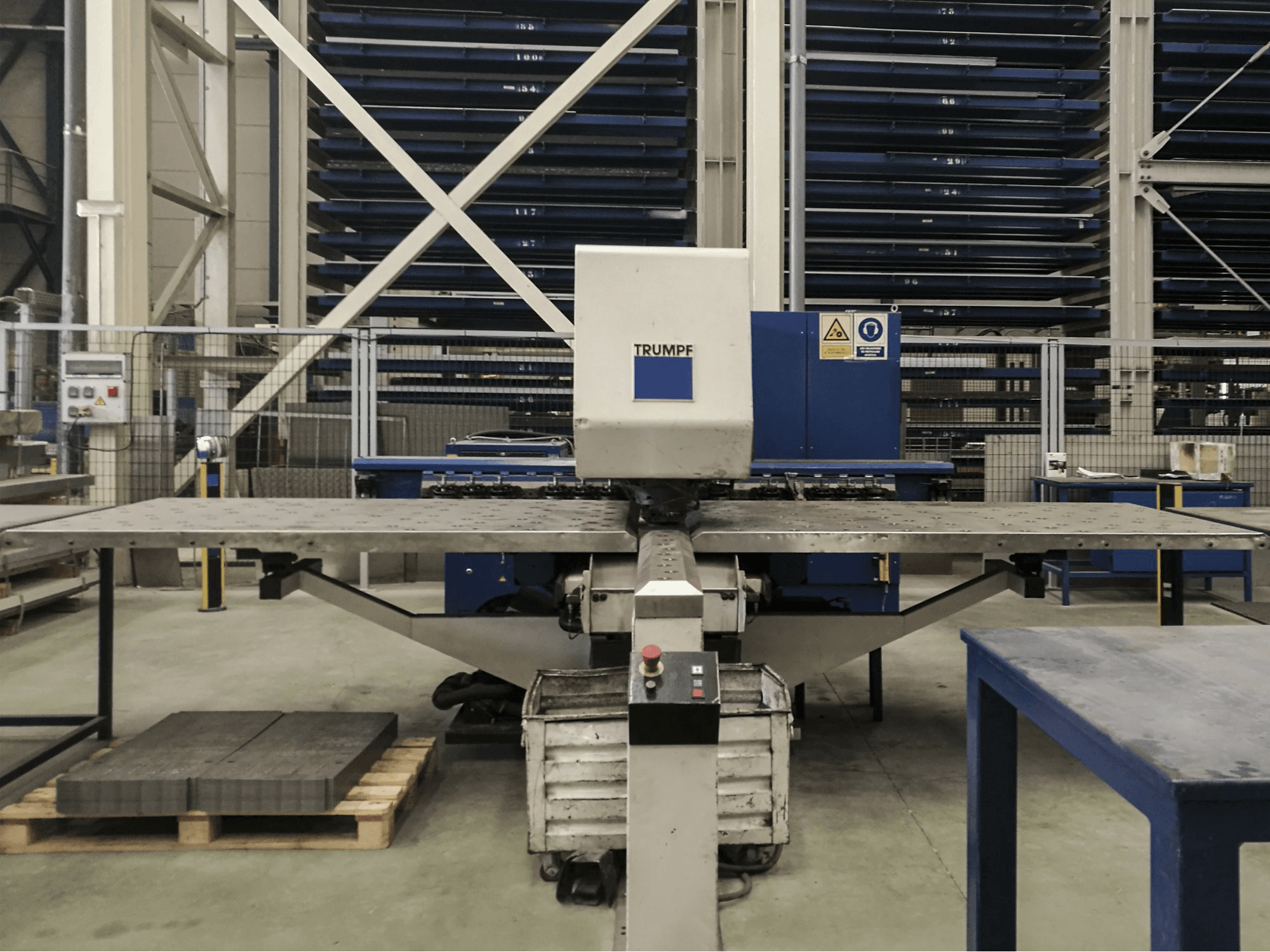 Trumpf Trumatic 200 Mašinos vaizdas iš priekio