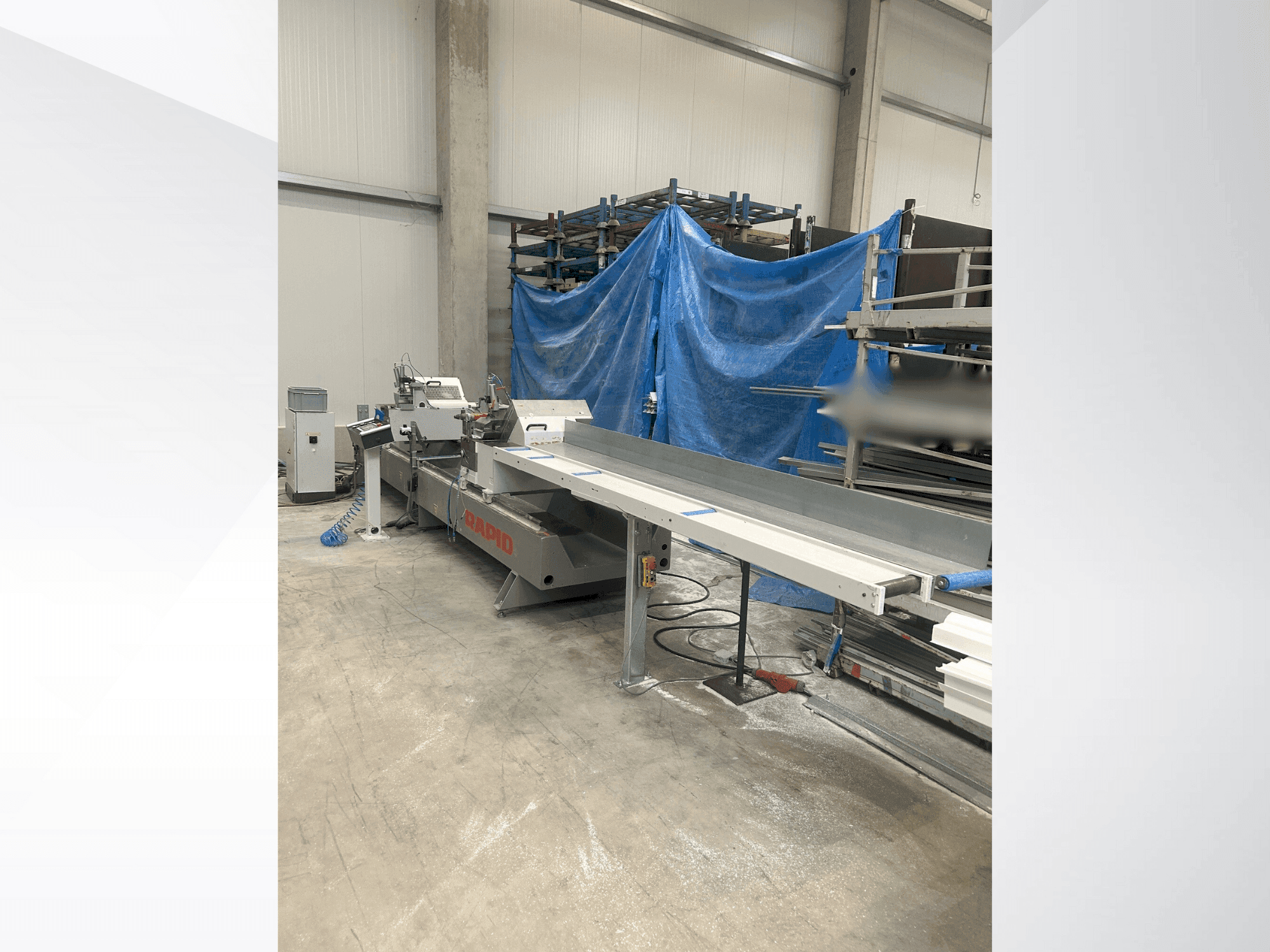 RAPID DGL 200-E Mašinos vaizdas iš priekio