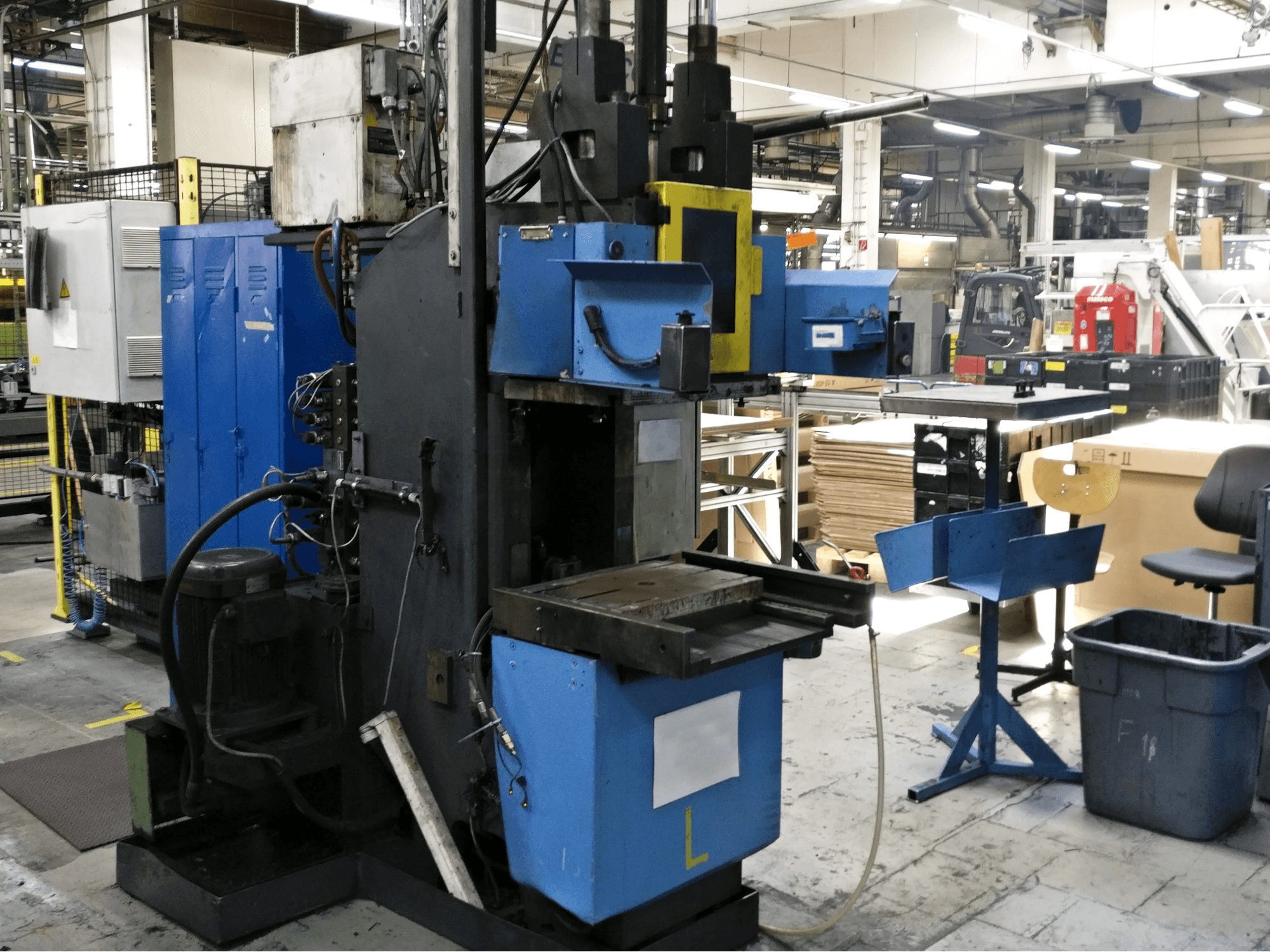 Kloeckner Desma 956.050 Mašinos kairės pusės vaizdas