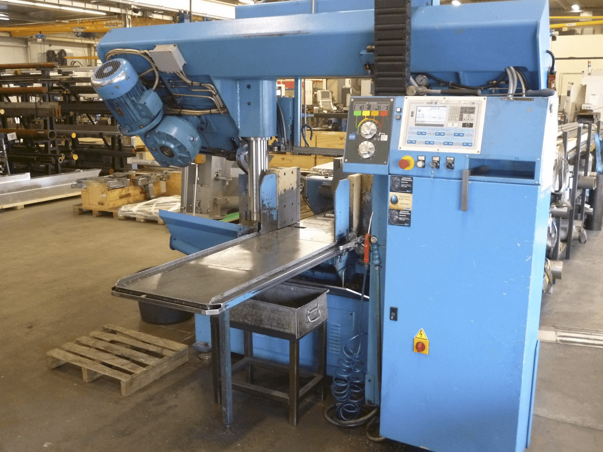 DoALL Mašinos vaizdas450 iš priekio