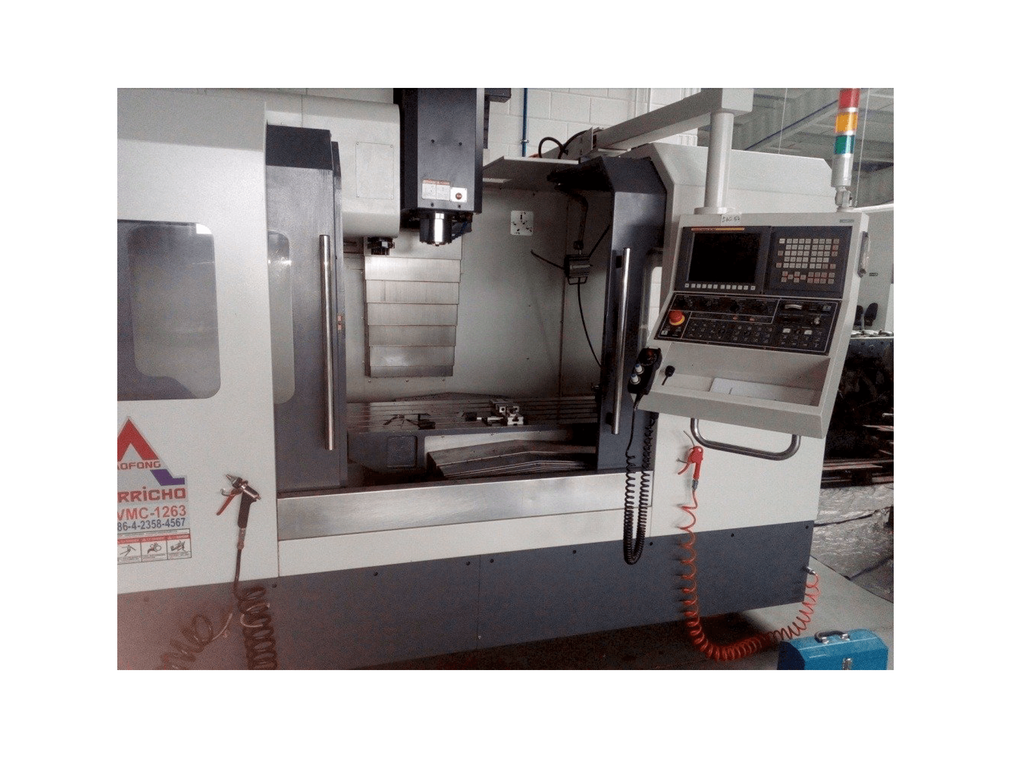 EVERRICHO ER-VMC-1263A Mašinos vaizdas iš priekio