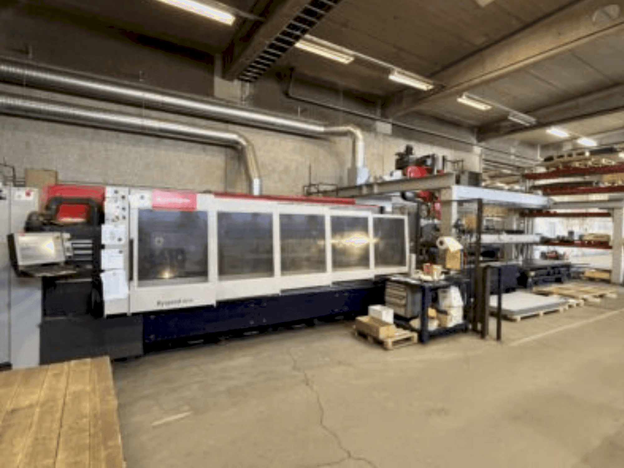 Bystronic Bysprint 3015 Mašinos vaizdas iš priekio