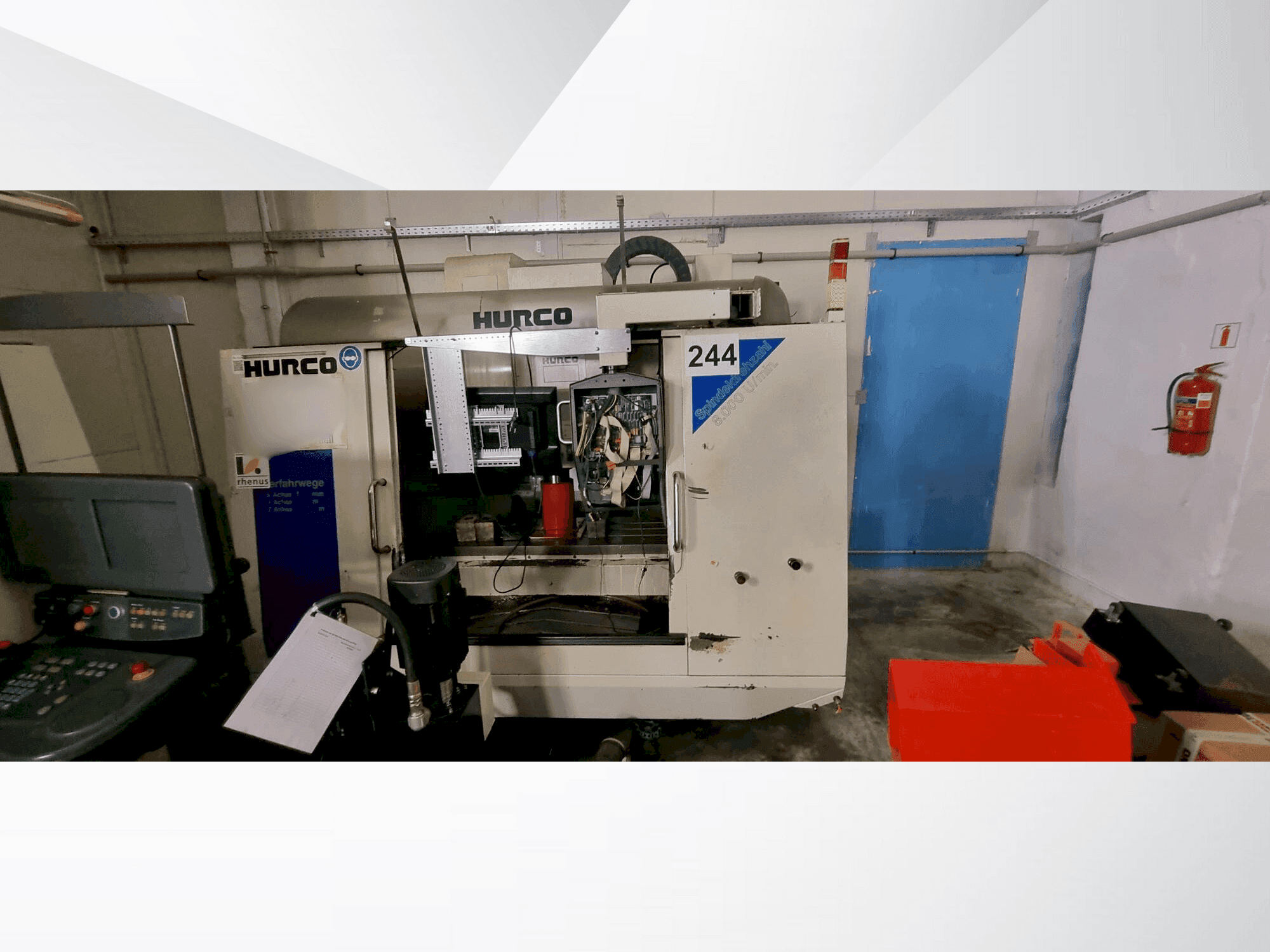 Hurco VM2 Mašinos vaizdas iš priekio