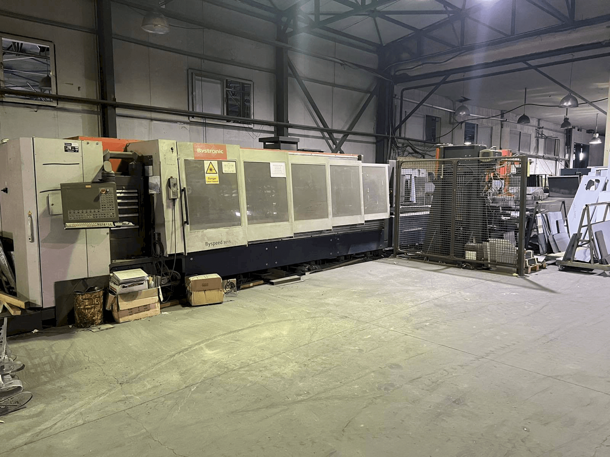 Bystronic Byspeed 3015 Mašinos vaizdas iš priekio